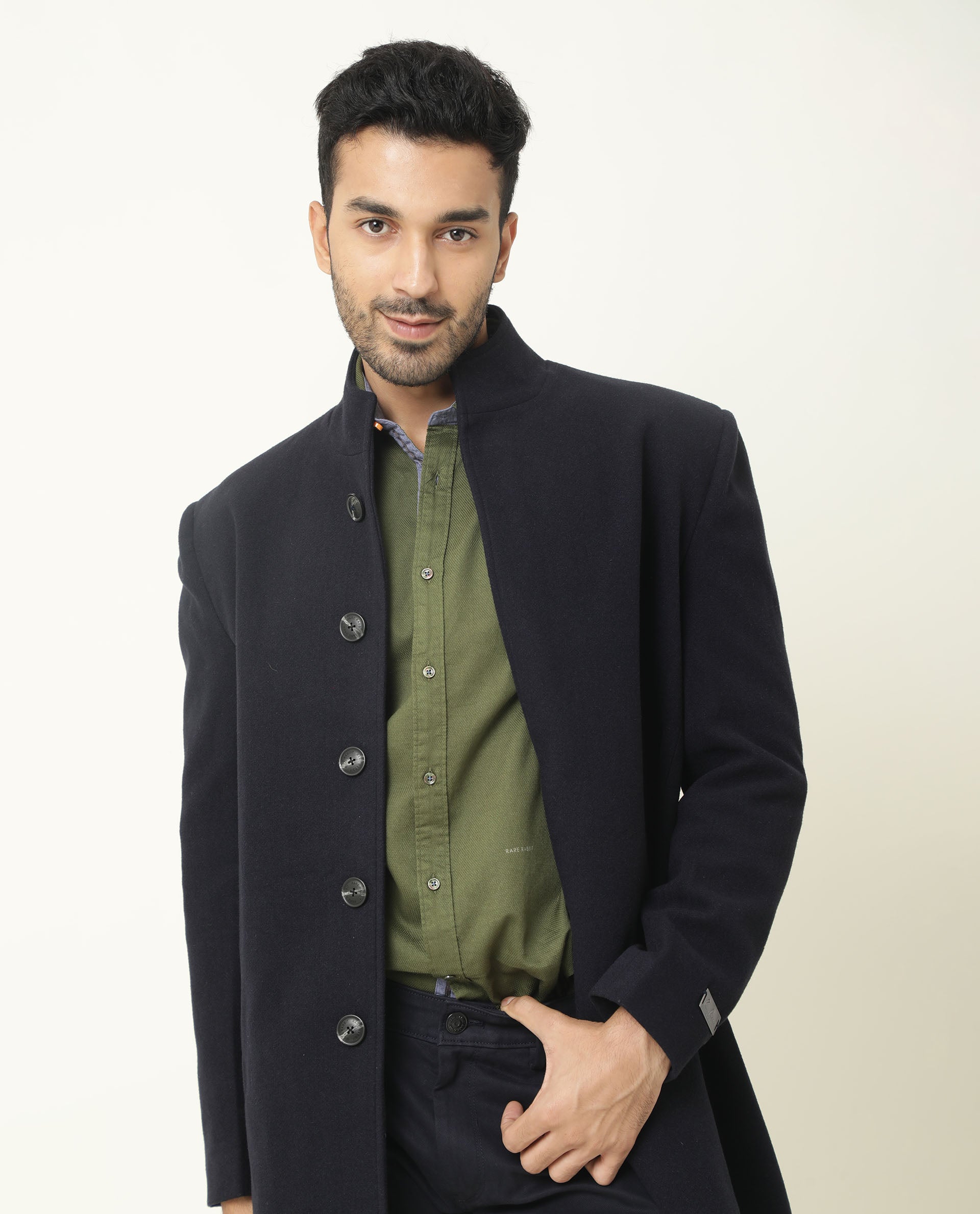 Rare Rabbit Men's Mond Green Cotton Plain Regular Fit Full Sleeve Spread Collar Shirt