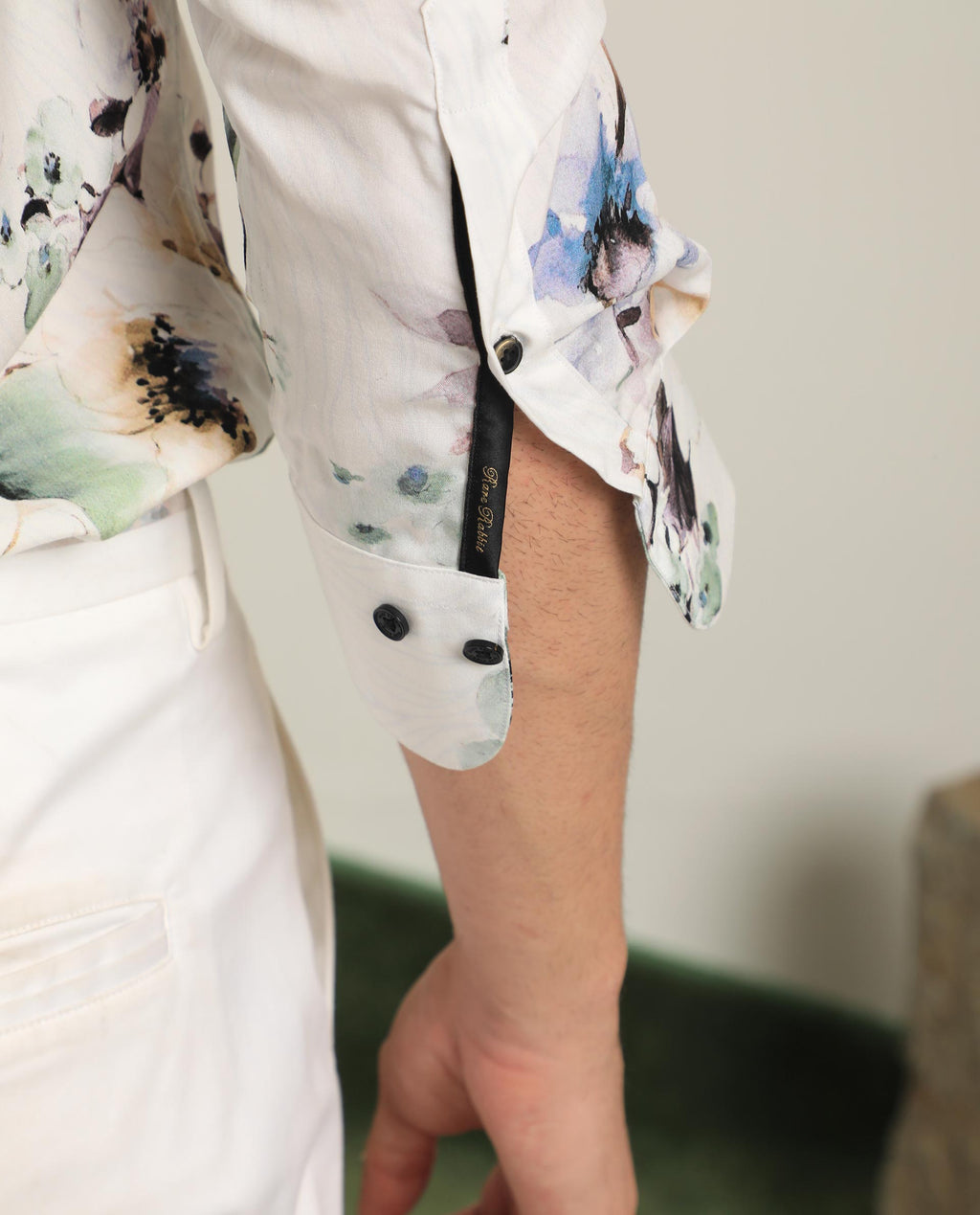 Rare Rabbit Men's Flowey White Viscose Floral Print Regular Fit Full Sleeve Collared Shirt