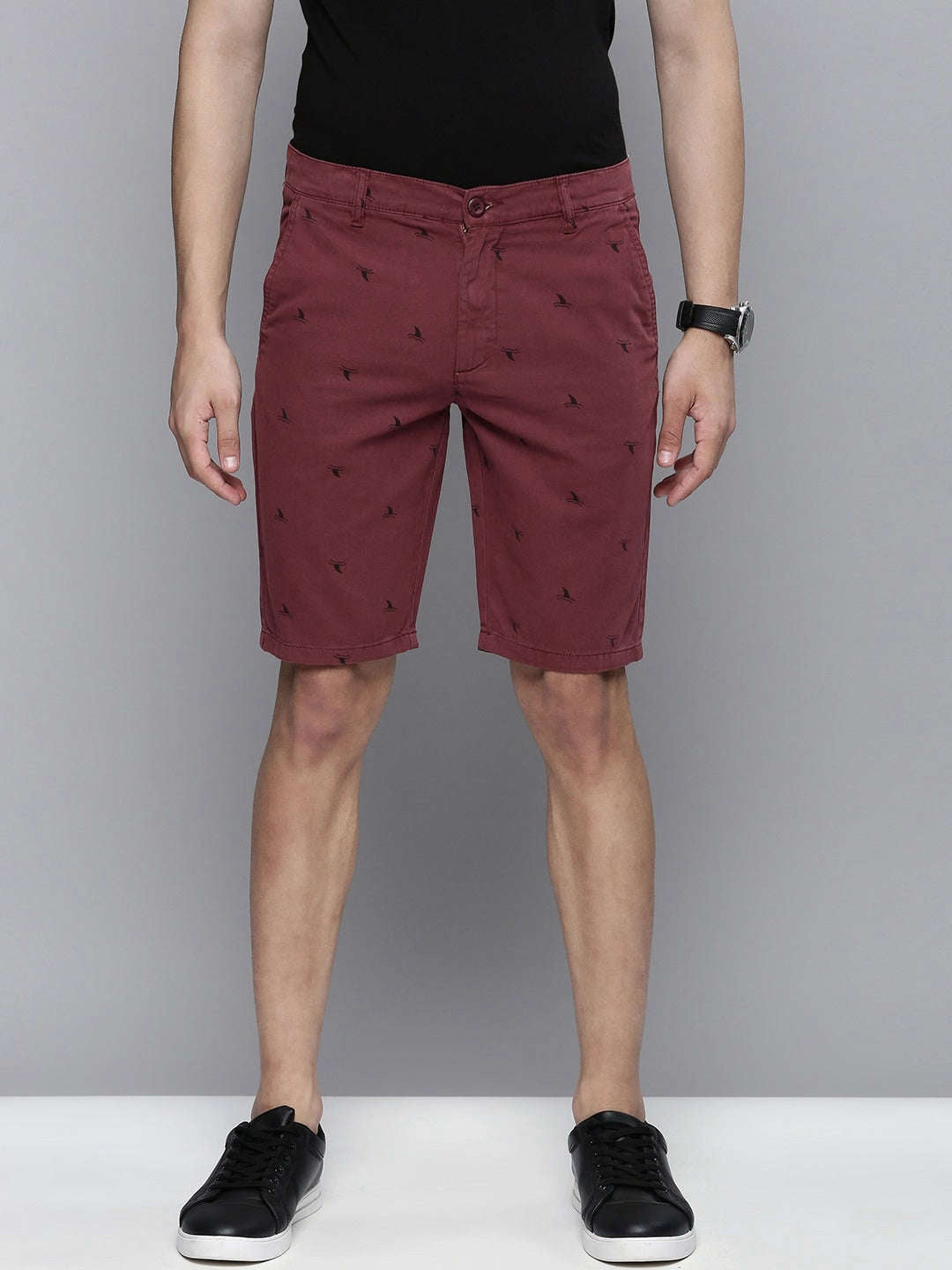 Men's Maroon Slim Fit Solid Casual Shorts