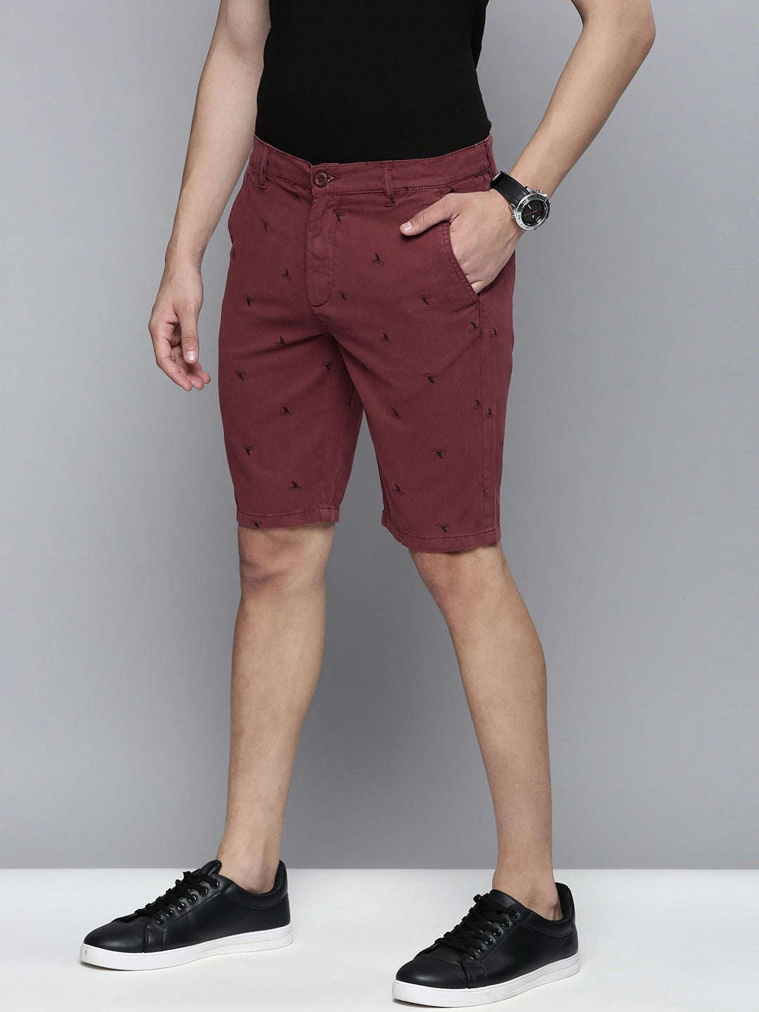 Men's Maroon Slim Fit Solid Casual Shorts