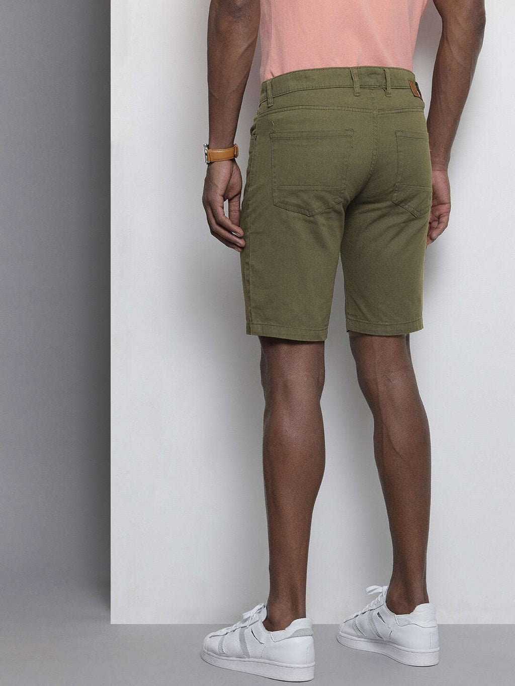 Men's Olive Slim Fit Solid Casual Shorts