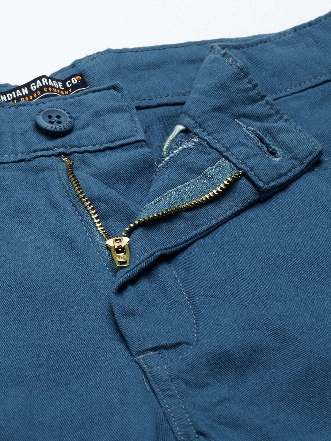 Men's Blue Slim Fit Solid Casual Shorts