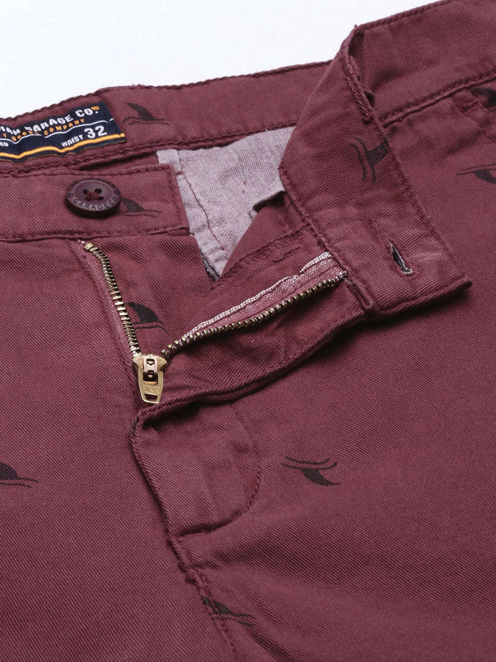 Men's Maroon Slim Fit Solid Casual Shorts