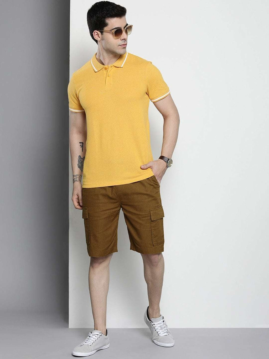 Men's Brown Slim Fit Solid Casual Shorts