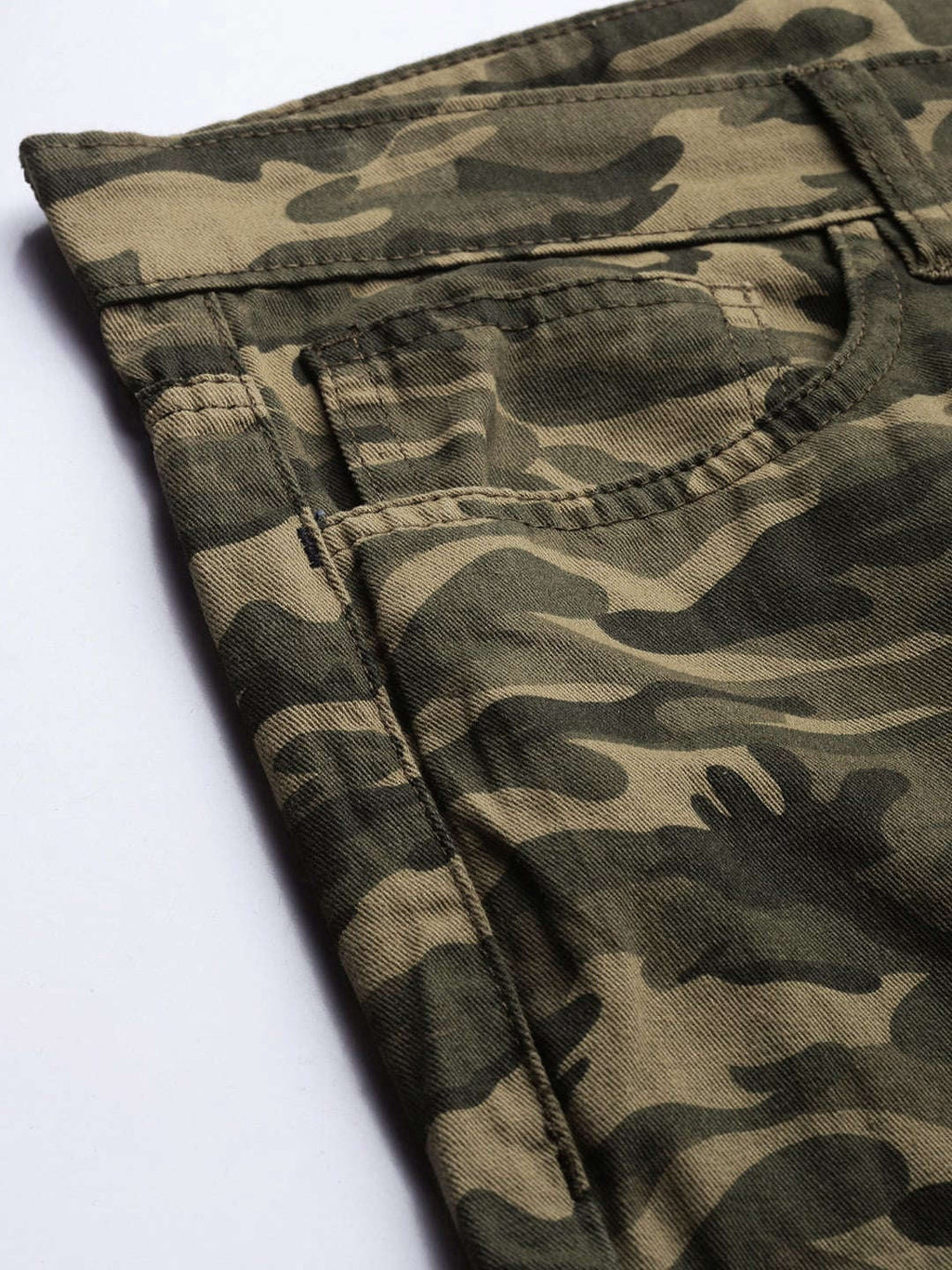 Men's Olive Slim Fit Solid Casual Shorts