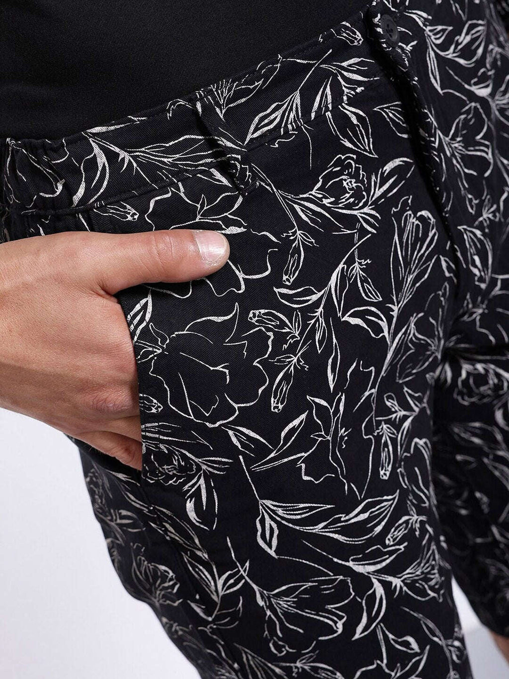 Men's Black Printed Shorts
