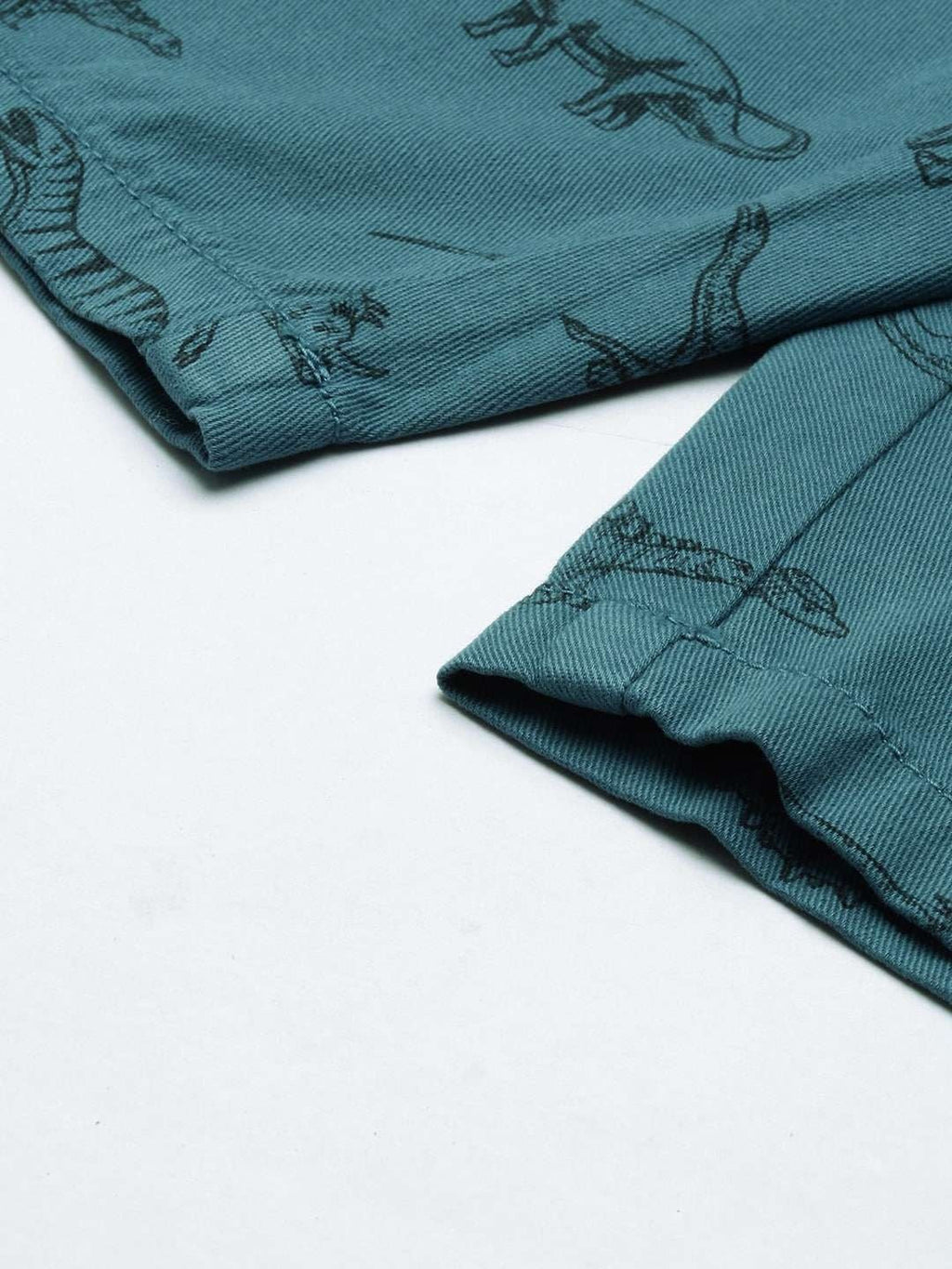Men's Teal Slim Fit Solid Casual Shorts