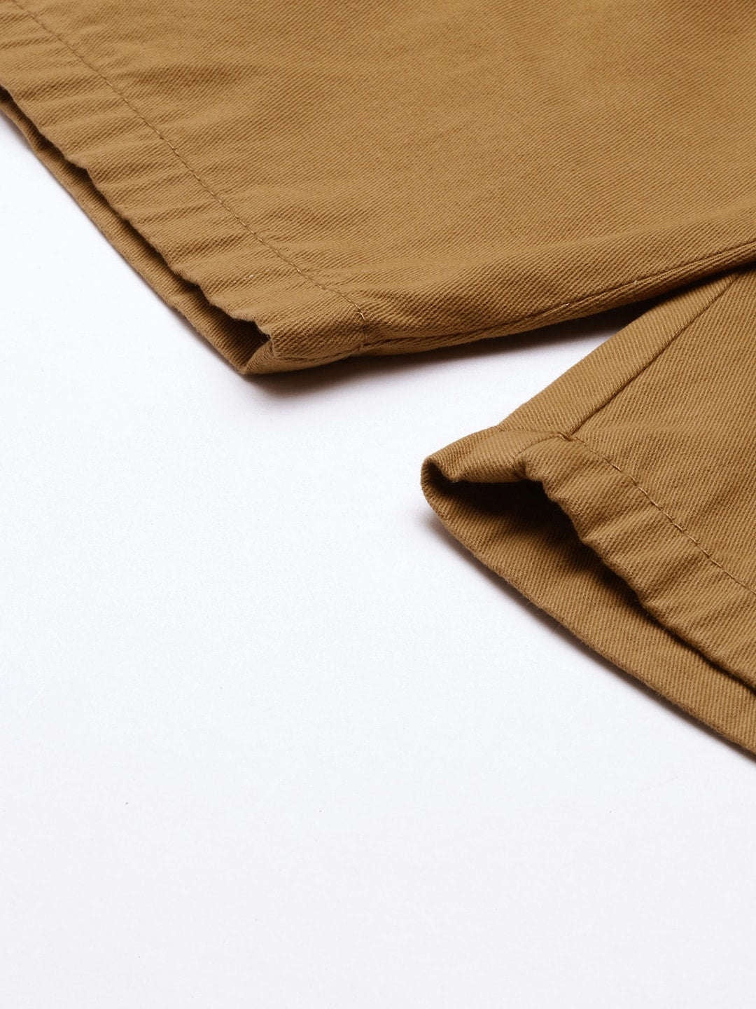 Men's Khaki Slim Fit Solid Casual Shorts