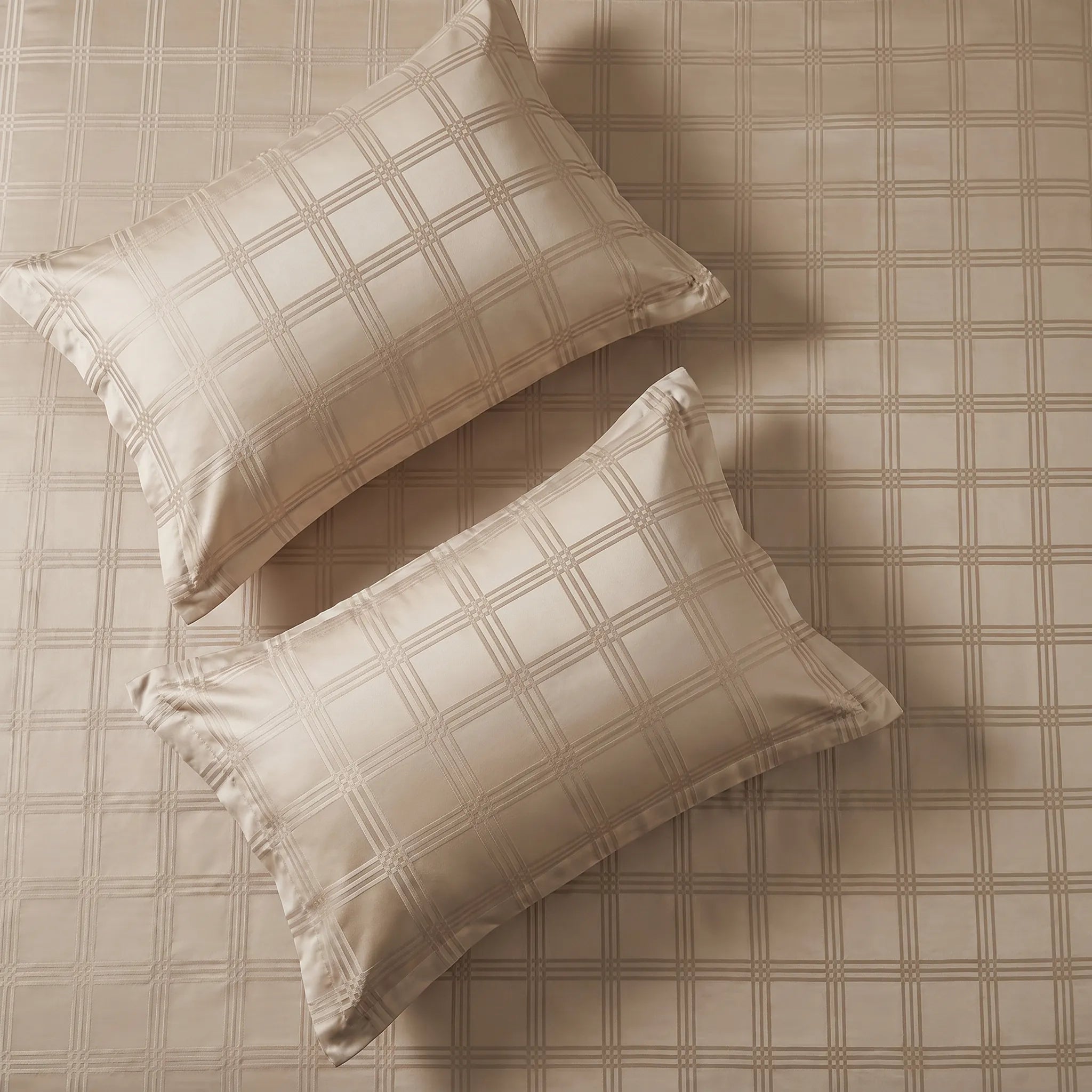 300 TC Super Soft King Bedsheet, Self Woven Checks Design - Beige Checks