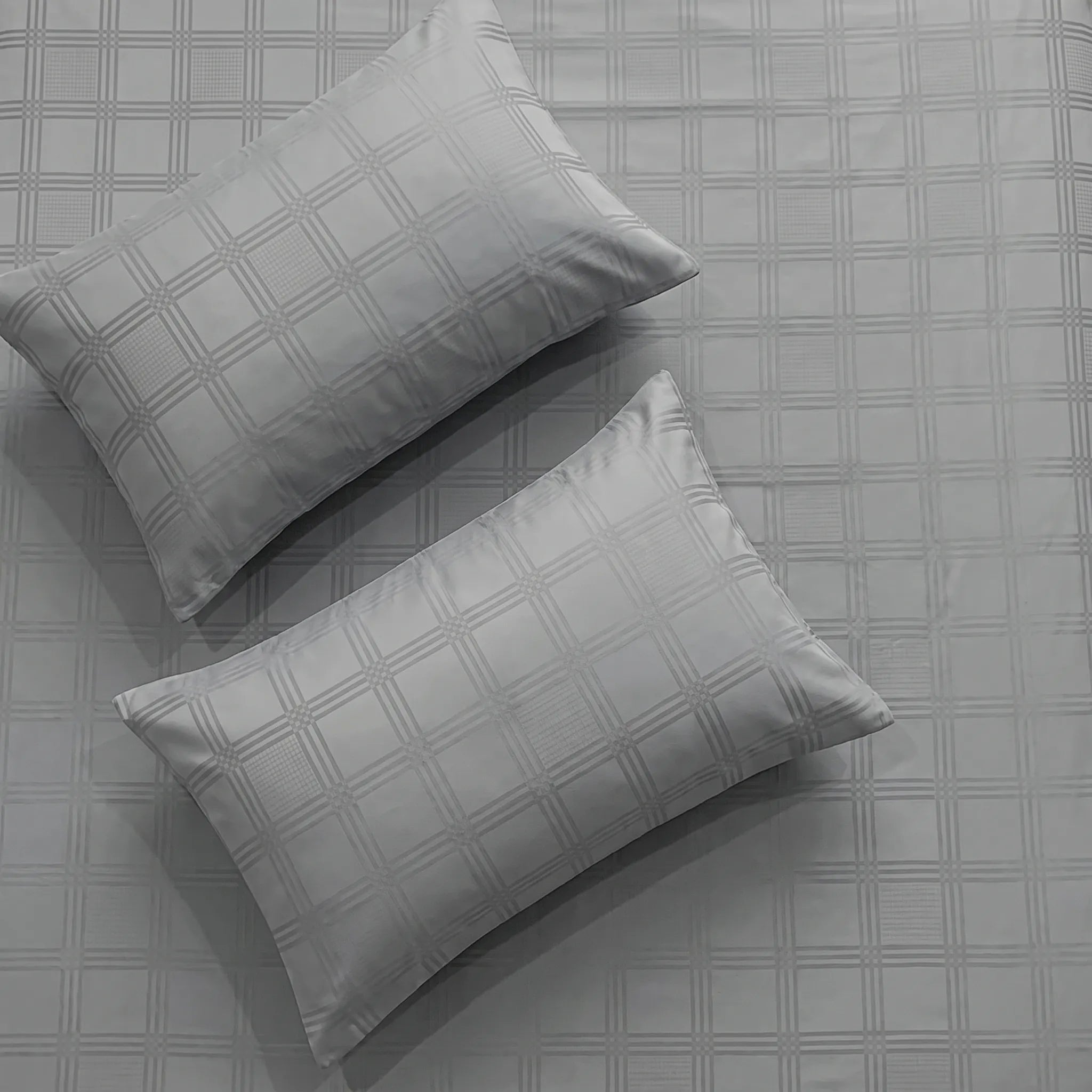 300 TC Super Soft King Bedsheet, Self Woven Checks Design - Grey Checks