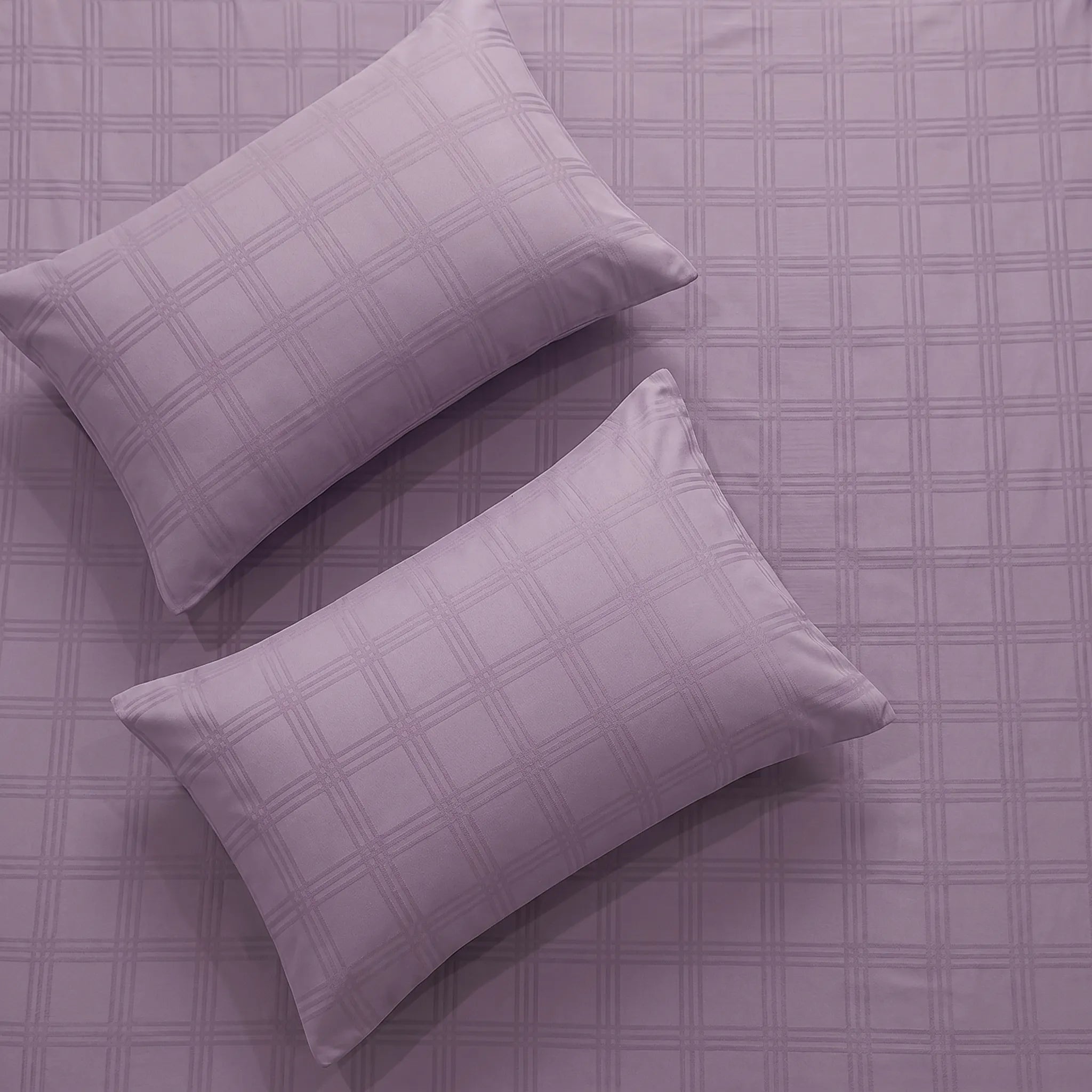 300 TC Super Soft King Bedsheet, Self Woven Checks Design - Soft Mauve Checks