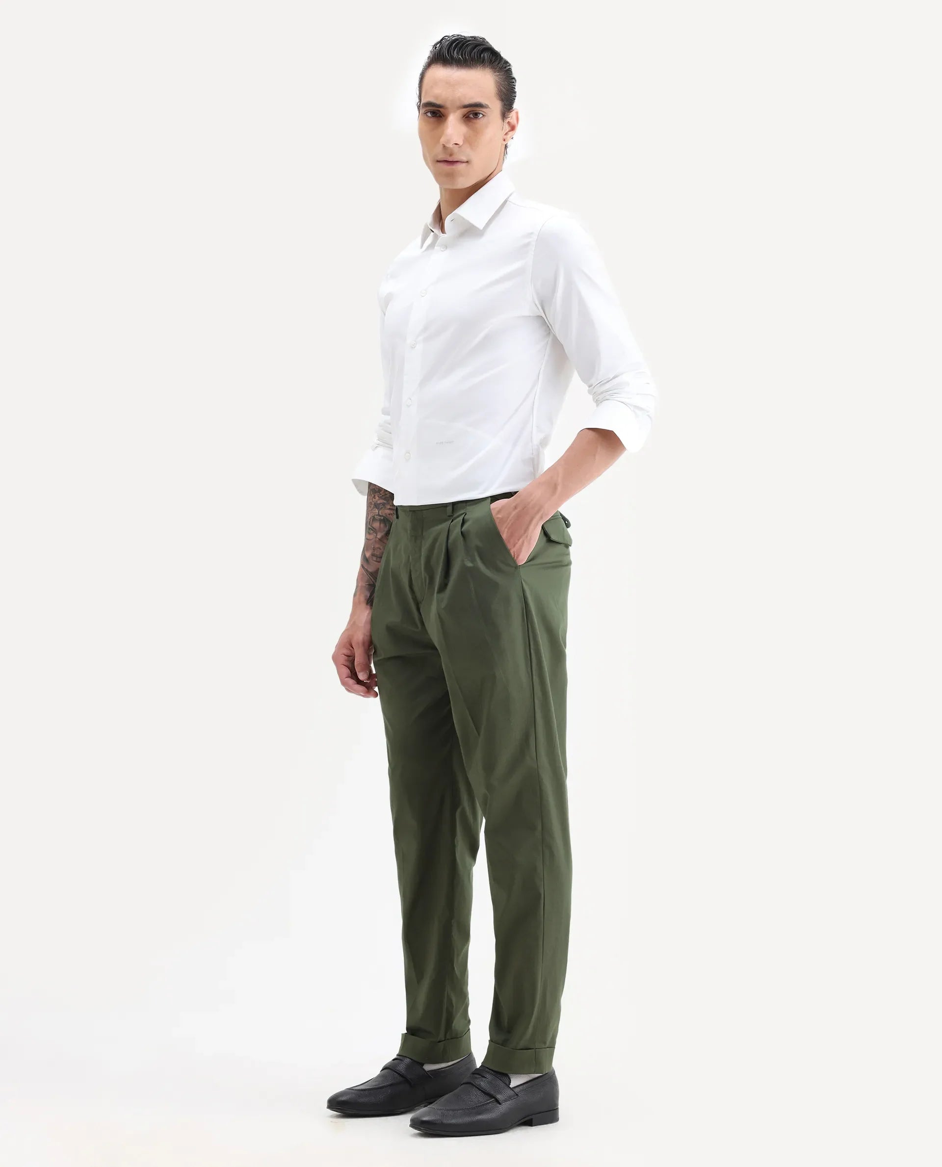 Rare Rabbit Men's Lewit Olive Cotton Plain Regular Fit Trouser