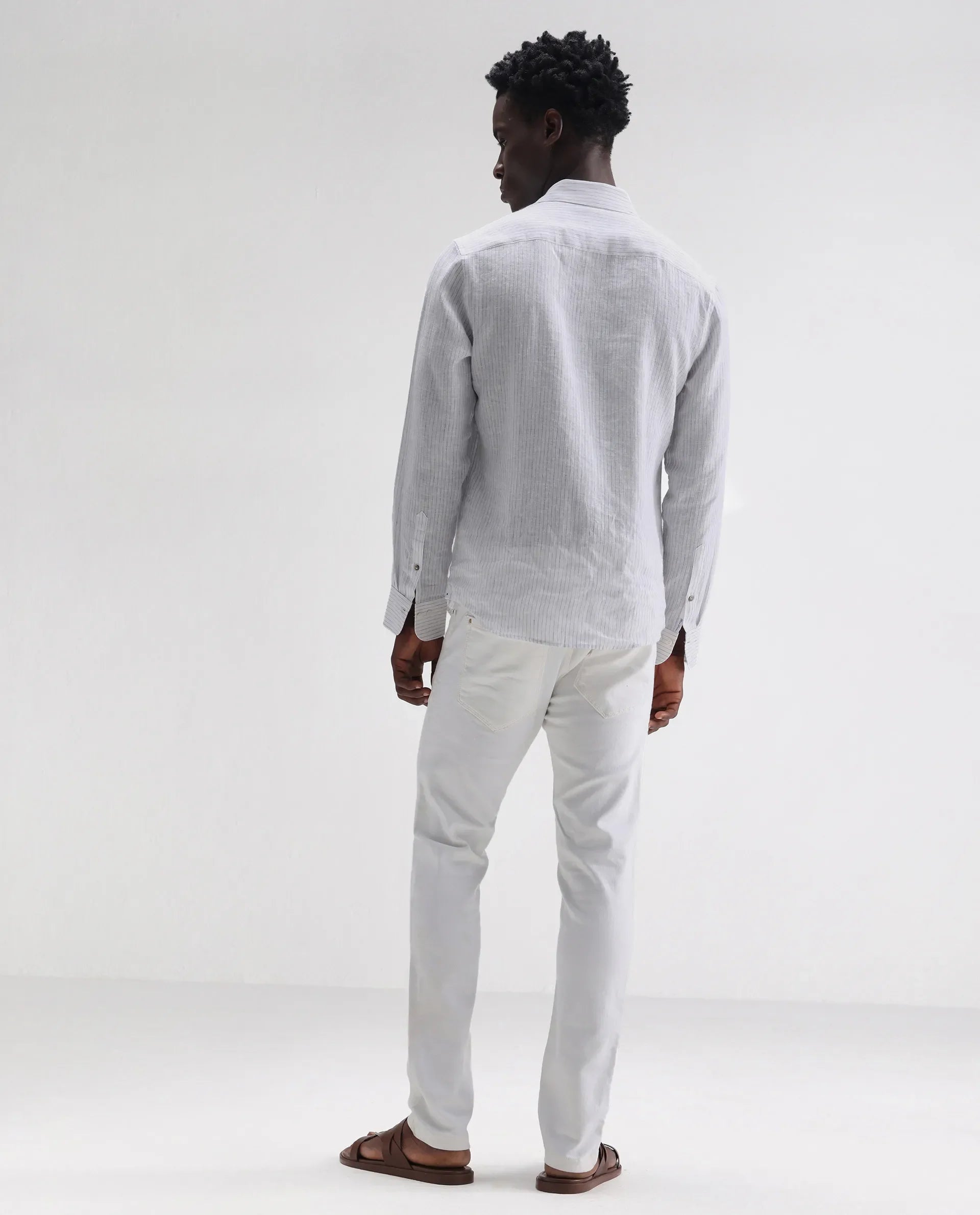 Rare Rabbit Men's Meymac White Cotton Plain Hawk Slim Fit Jeans