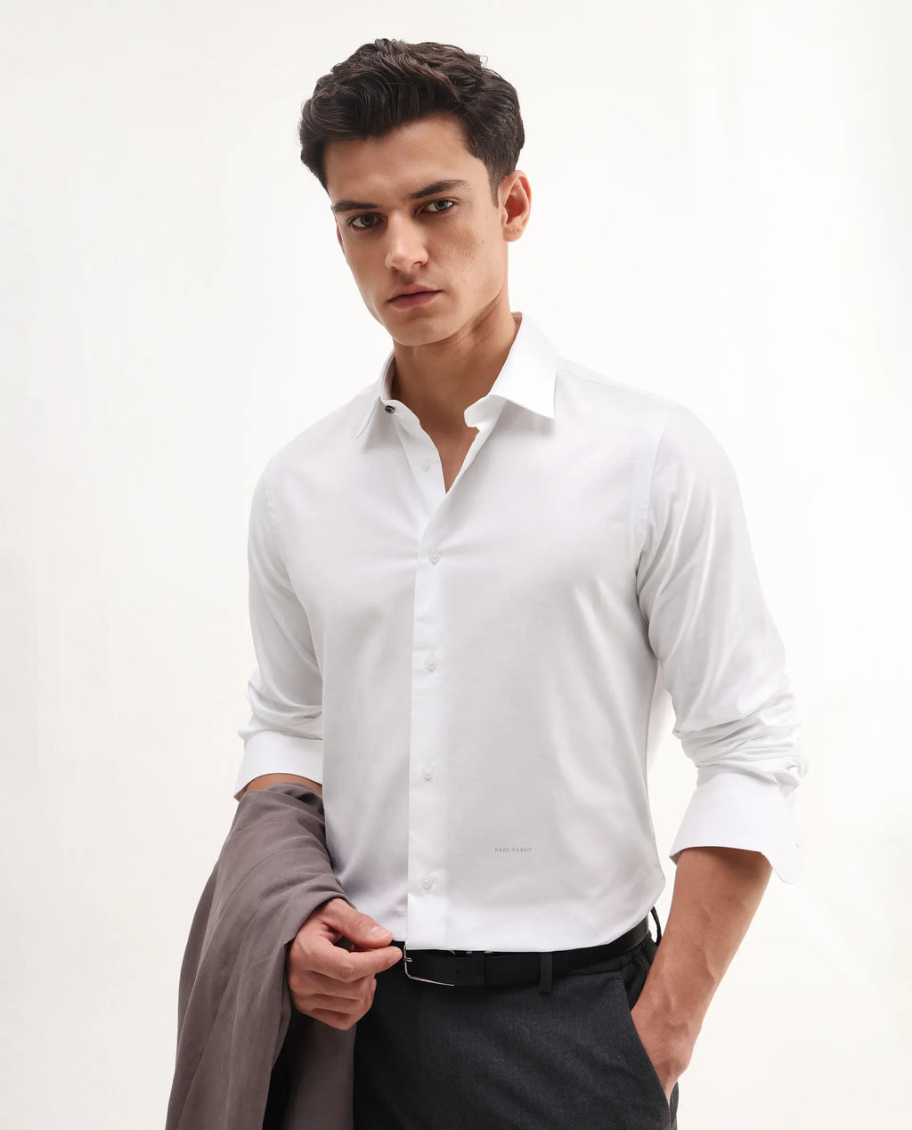 Rare Rabbit Men's Newton 25 White Cotton Blend Plain Regular Fit Full Sleeve Collared Shirt