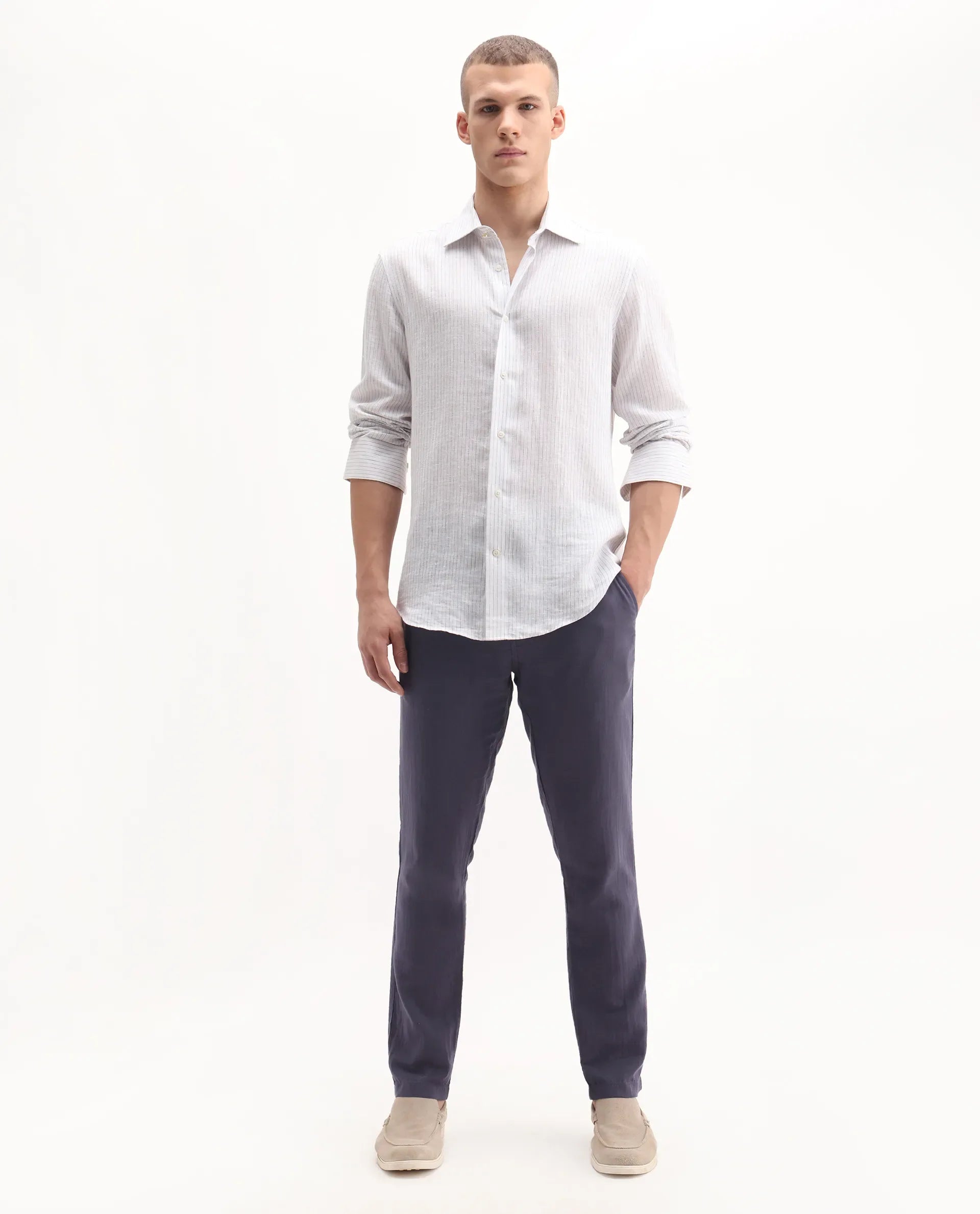 Rare Rabbit Men's Pastor 2 Dusky Purple Cotton Plain Regular Fit Trouser