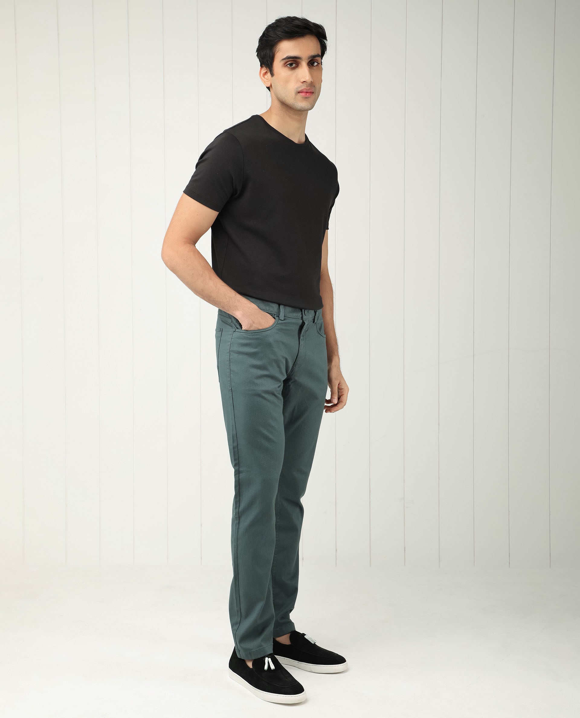 Rare Rabbit Men's Poke Dusky Green Cotton Plain Regular Fit Trouser