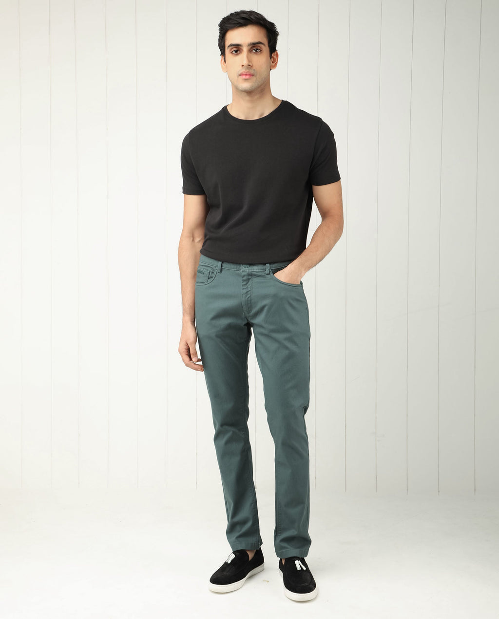 Rare Rabbit Men's Poke Dusky Green Cotton Plain Regular Fit Trouser