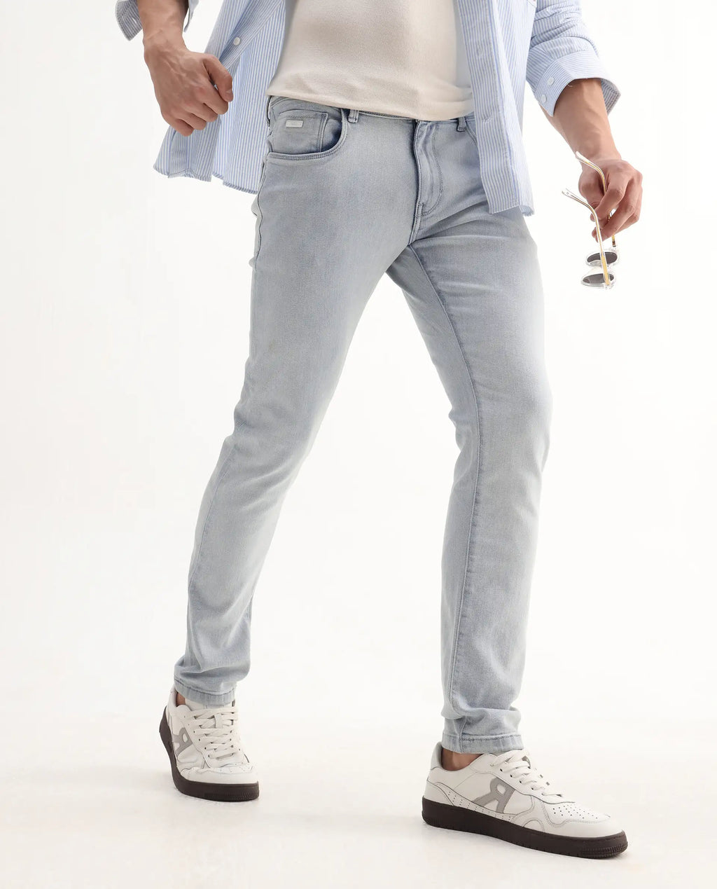Rare Rabbit Men's Rafail Light Blue Cotton Blend Plain Hawk Slim Fit Jeans