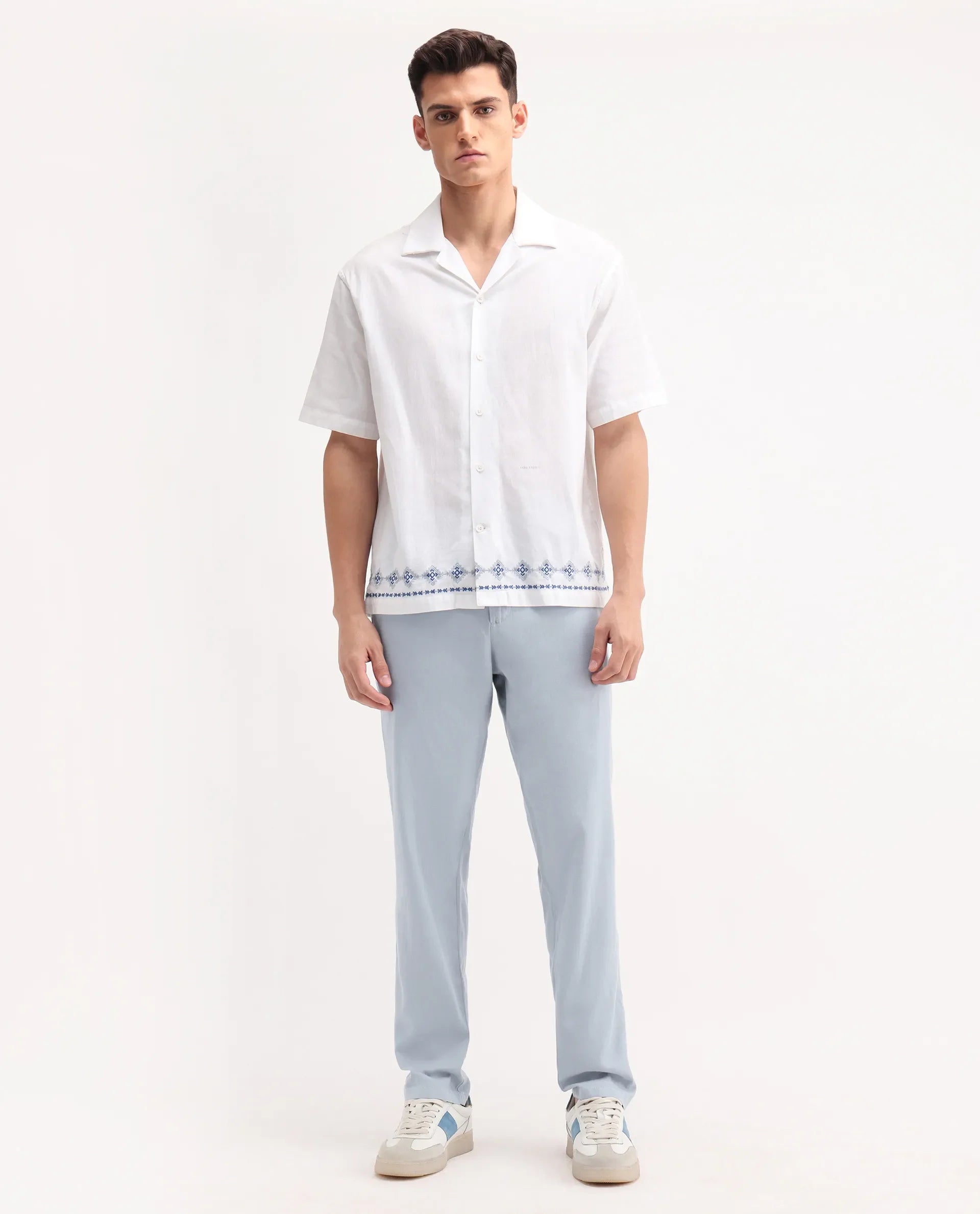 Rare Rabbit Men's Reric Pastel Blue Linen Blend Plain Regular Fit Trouser