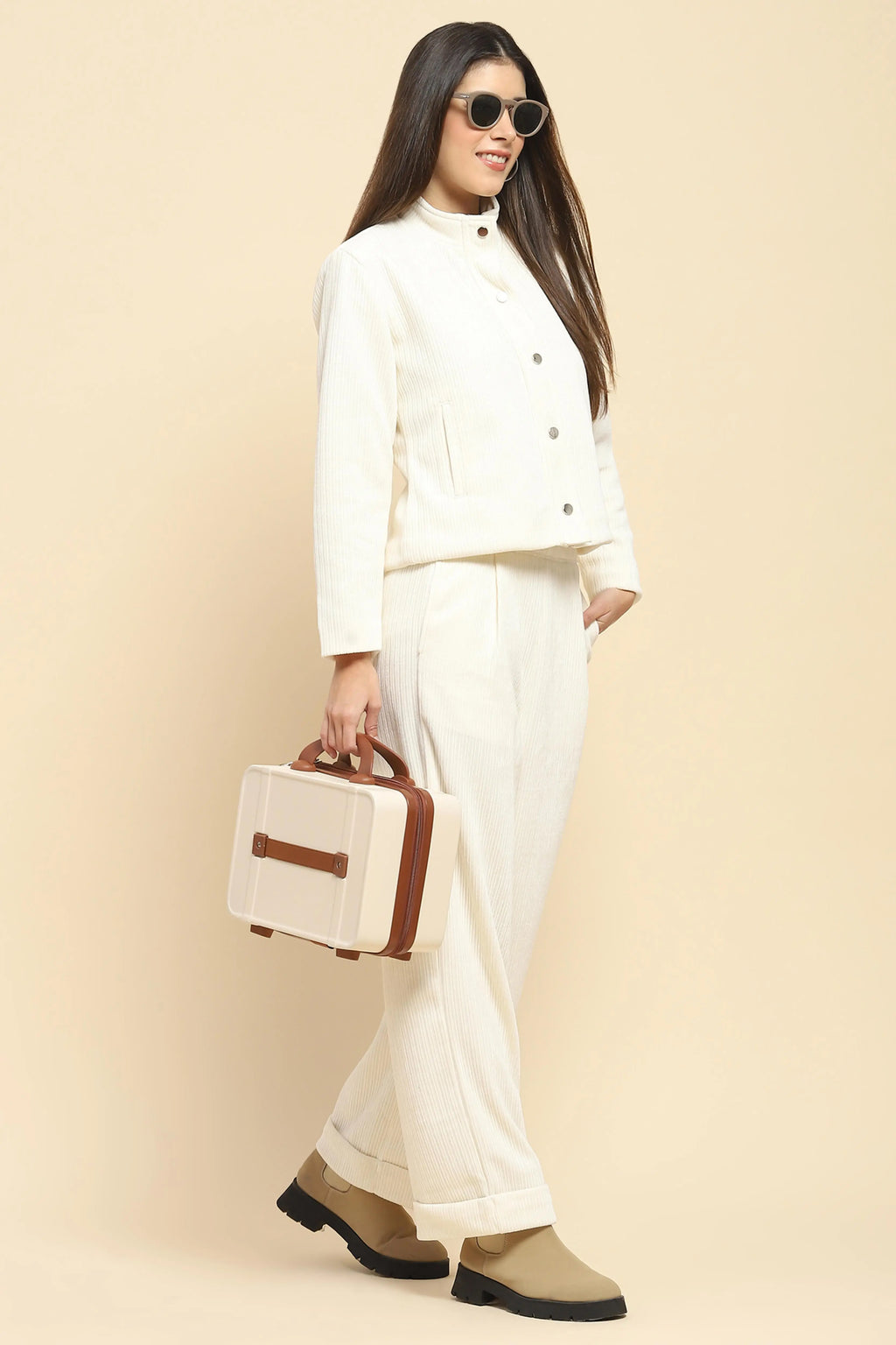 White Solid Loose Lower