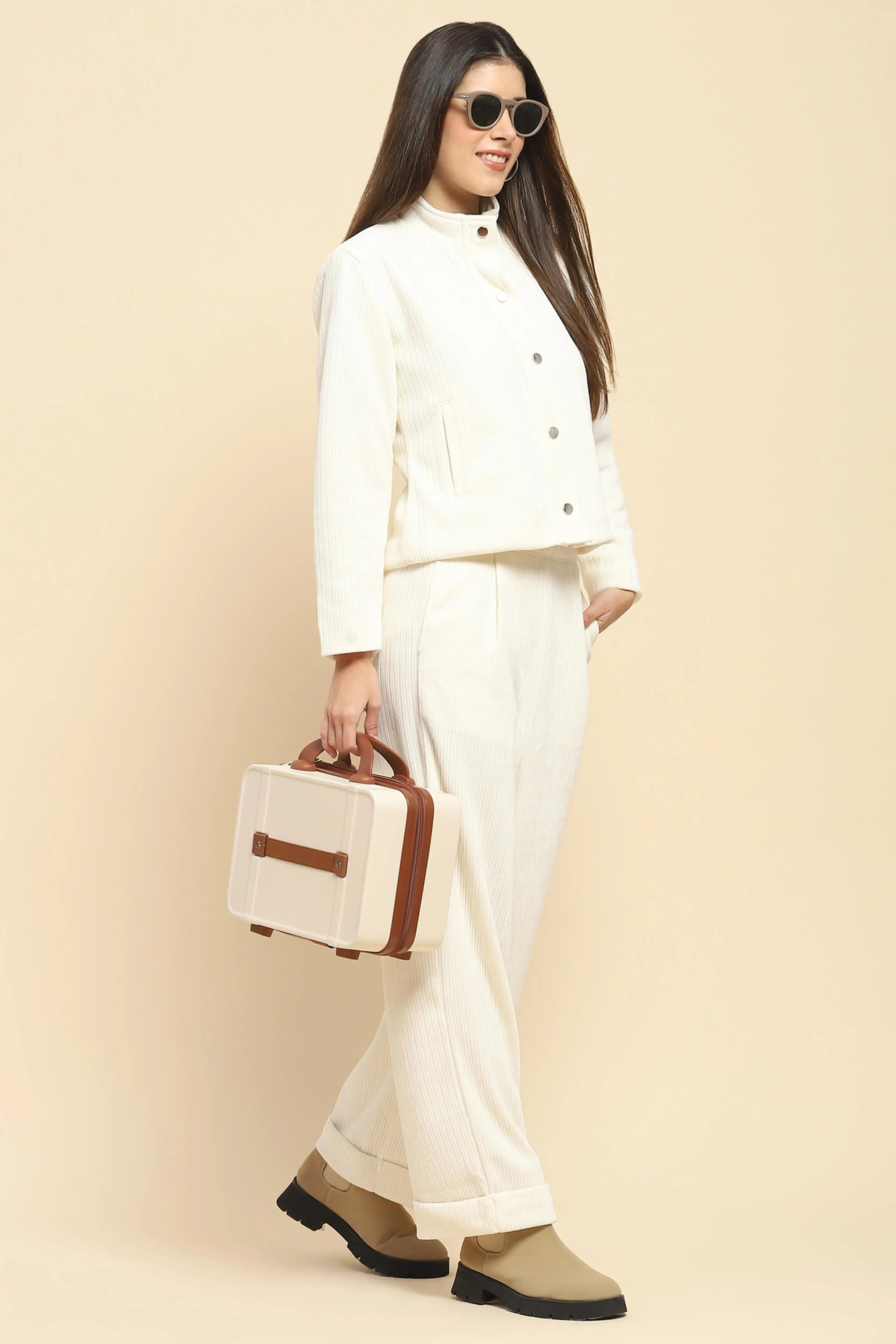 White Solid Loose Lower