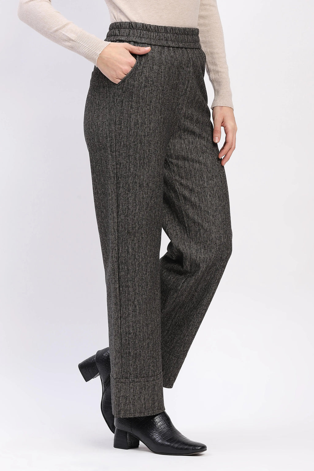 Pinstripe Chevron Winter Lower
