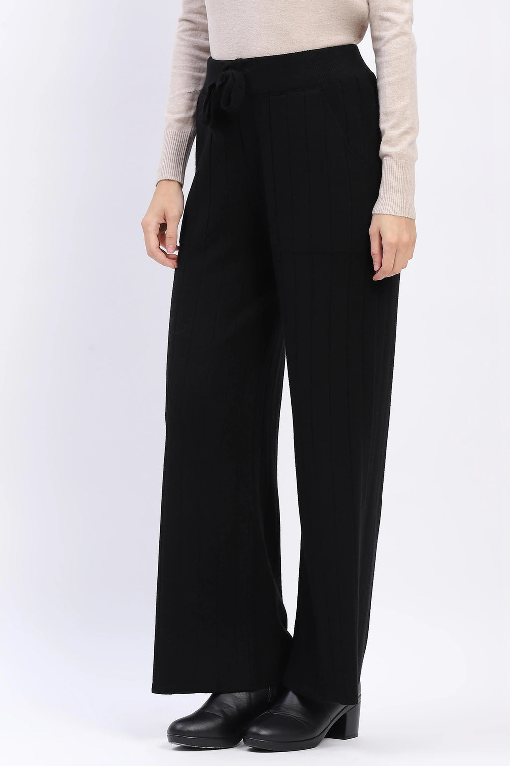 Effortless Winter Knit Pants