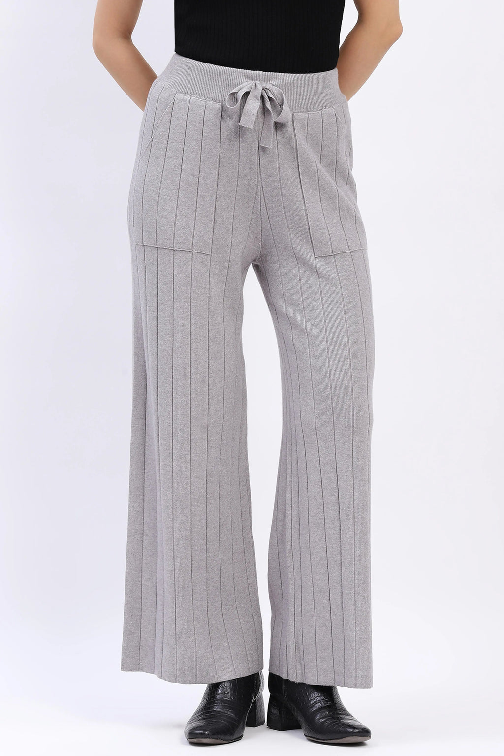 Effortless Winter Knit Pants