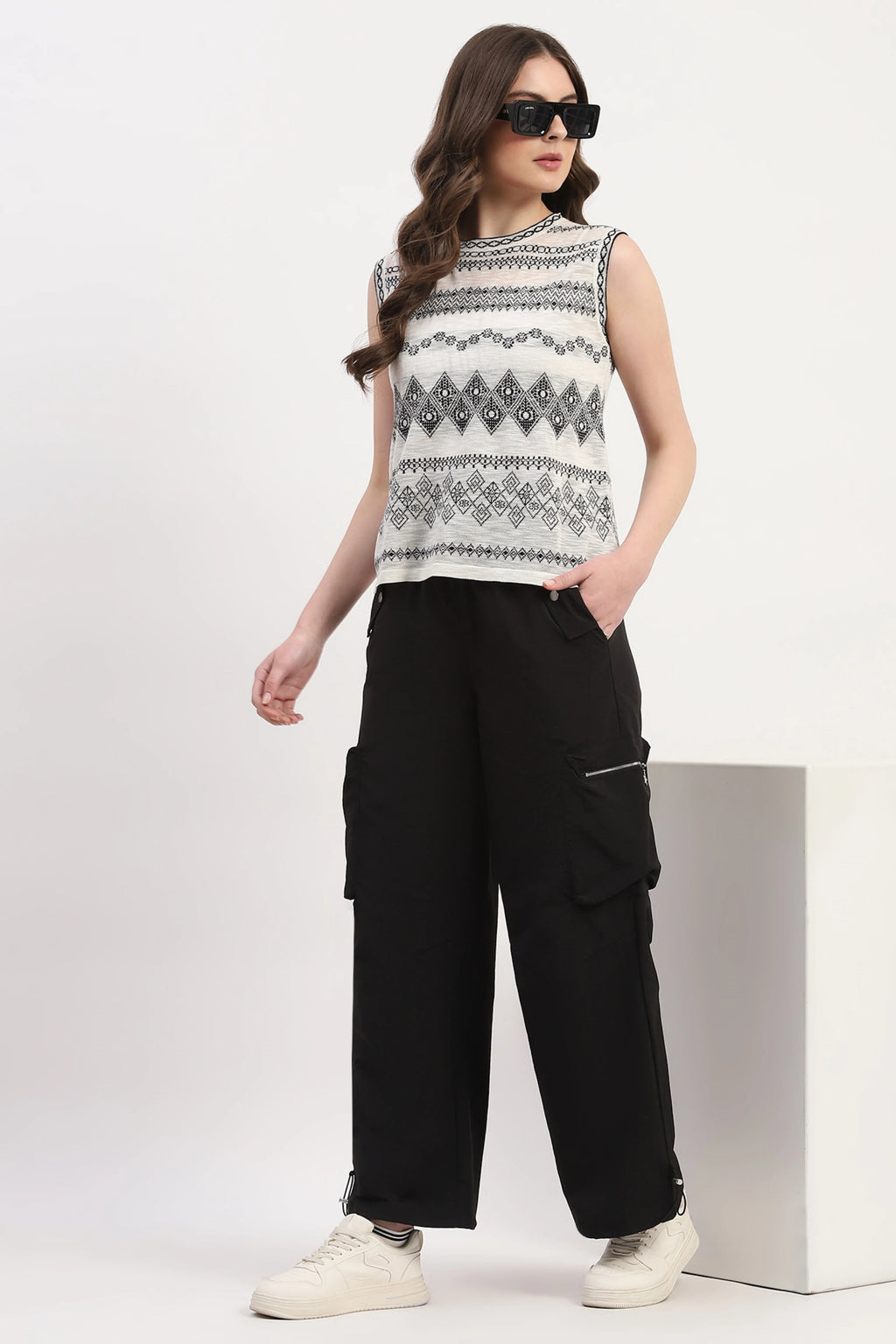 Black Polyester Solid Trouser