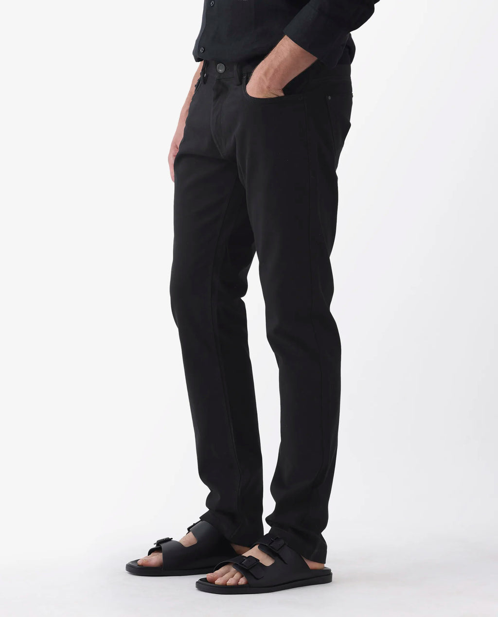 Rare Rabbit Men's Spoke 24 Black Cotton Blend Plain Regular Fit Trouser