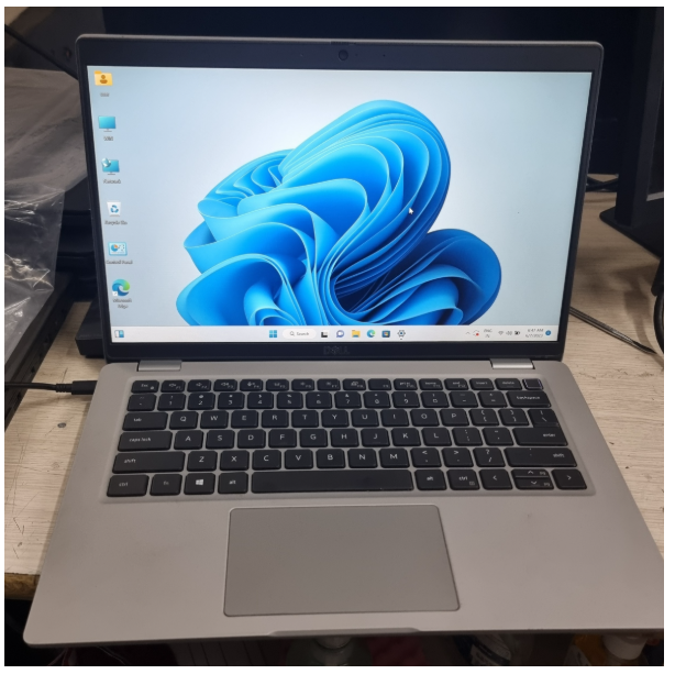 Dell Lattitude 5420 Core i5 11th Gen 16GB RAM 512GB SSD  14” Display with Original Adapter