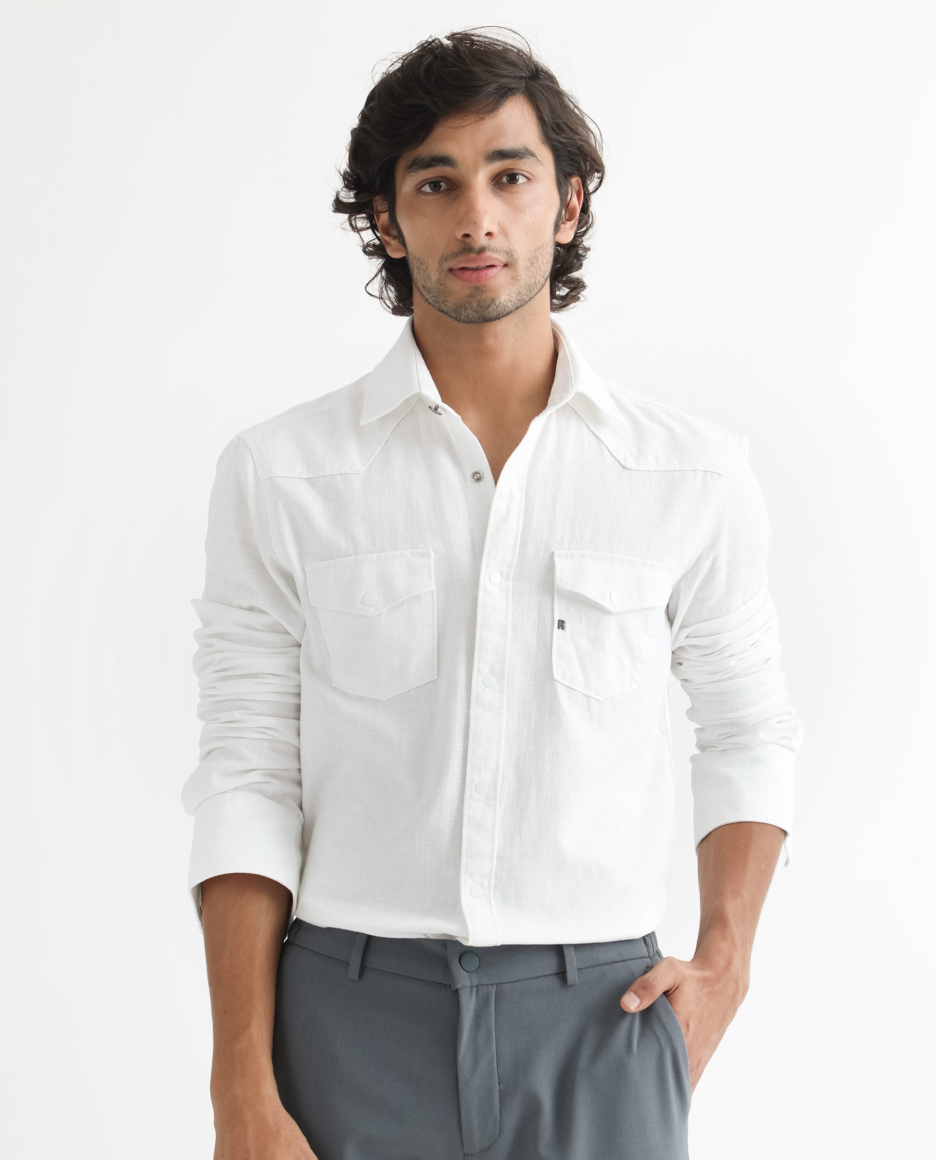 Rare Rabbit Men's Taison White Cotton Plain Regular Fit Full Sleeve Spread Collar Shirt