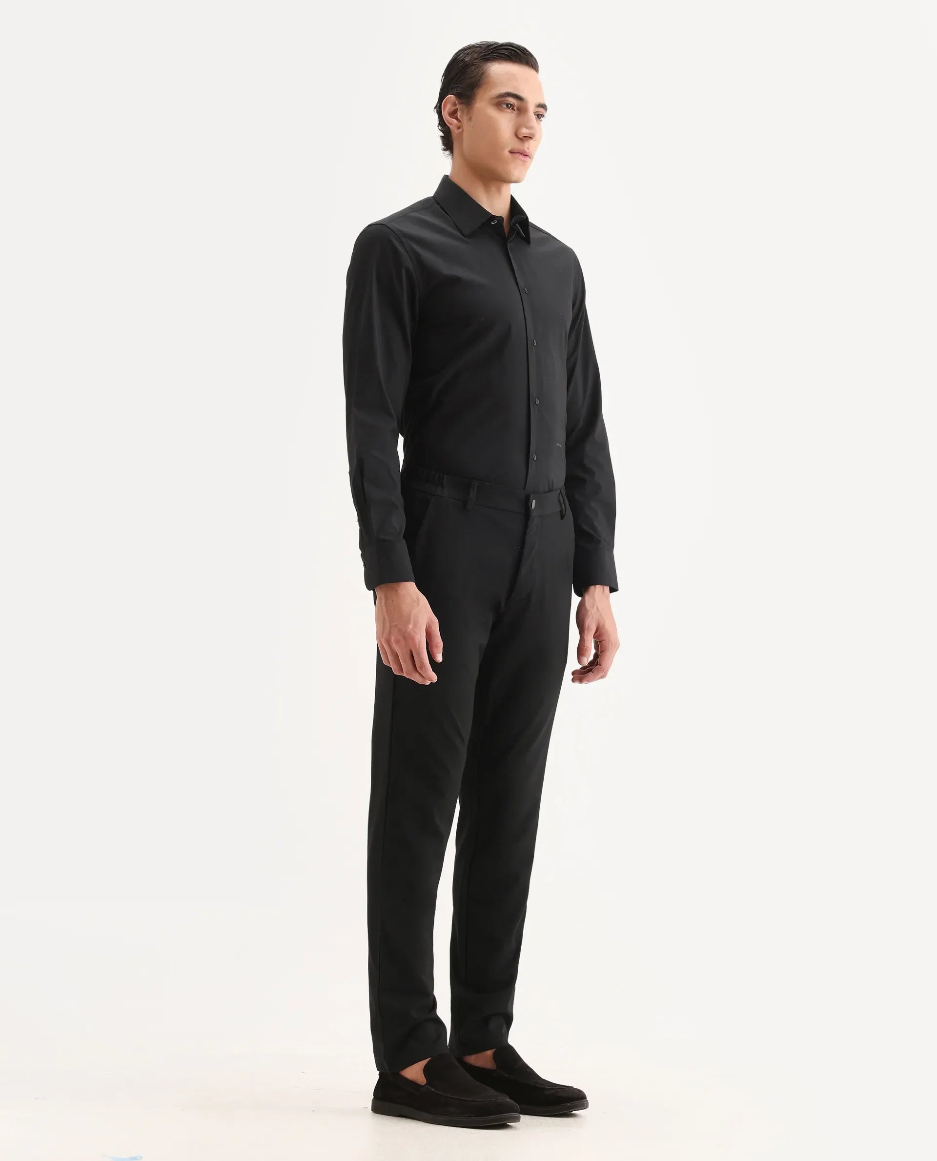 Rare Rabbit Men's Travel-11 Black Polyester Blend Plain Regular Fit Trouser