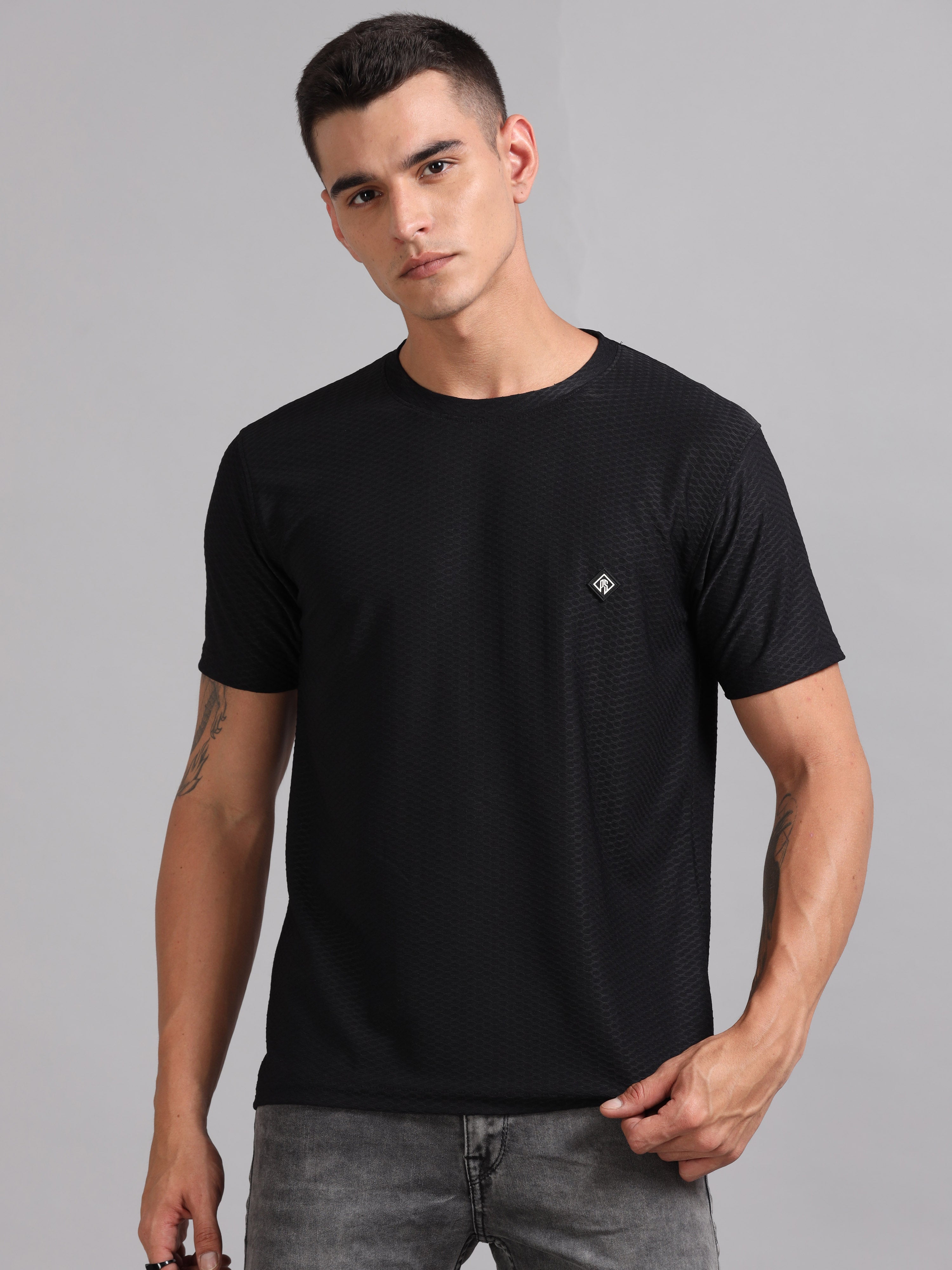 Men Whirl Tex Black T-Shirt