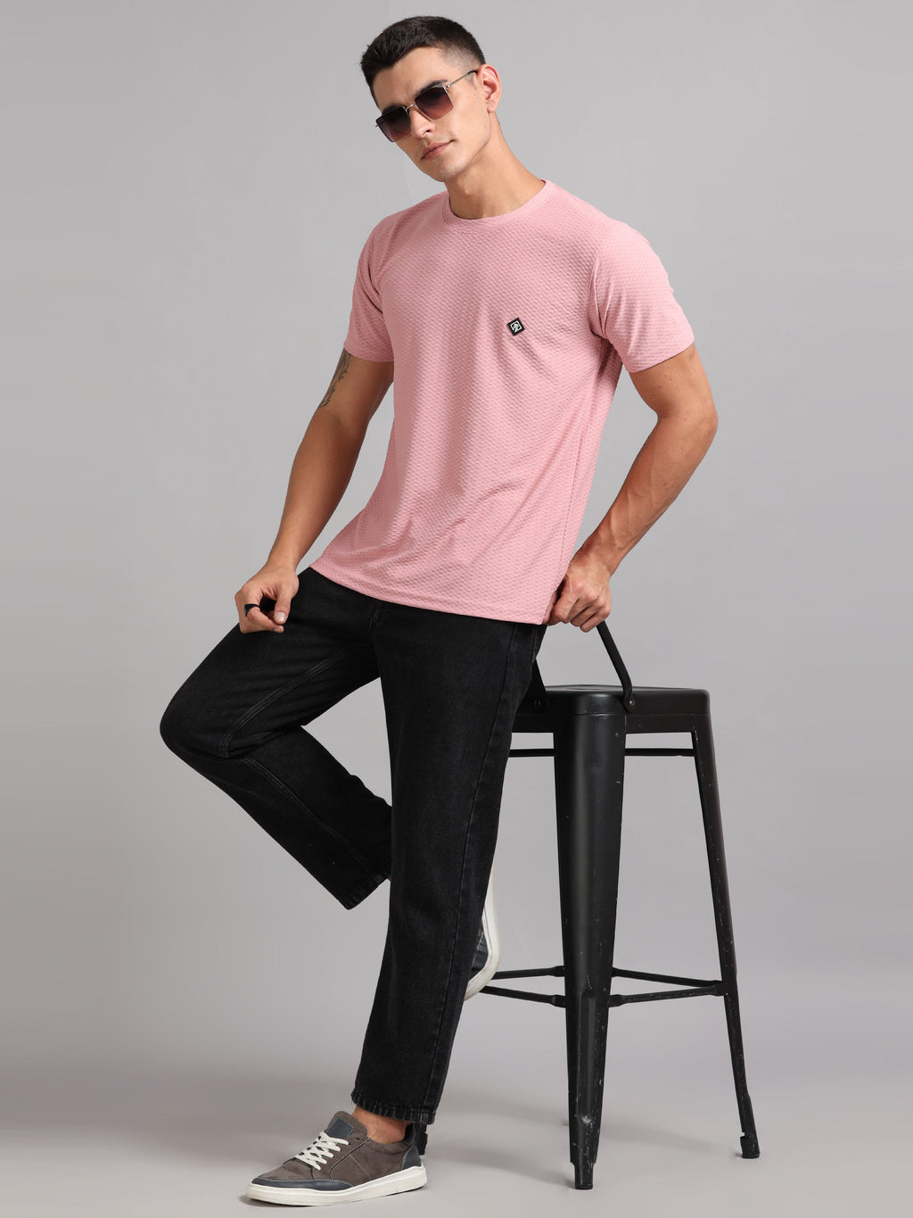 Men Whirl Tex Pink T-Shirt