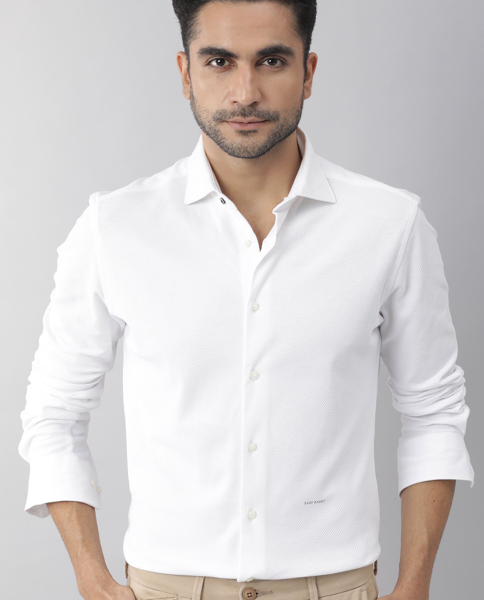Rare Rabbit Men's Venezya White Cotton Plain Regular Fit Full Sleeve Spread Collar Shirt