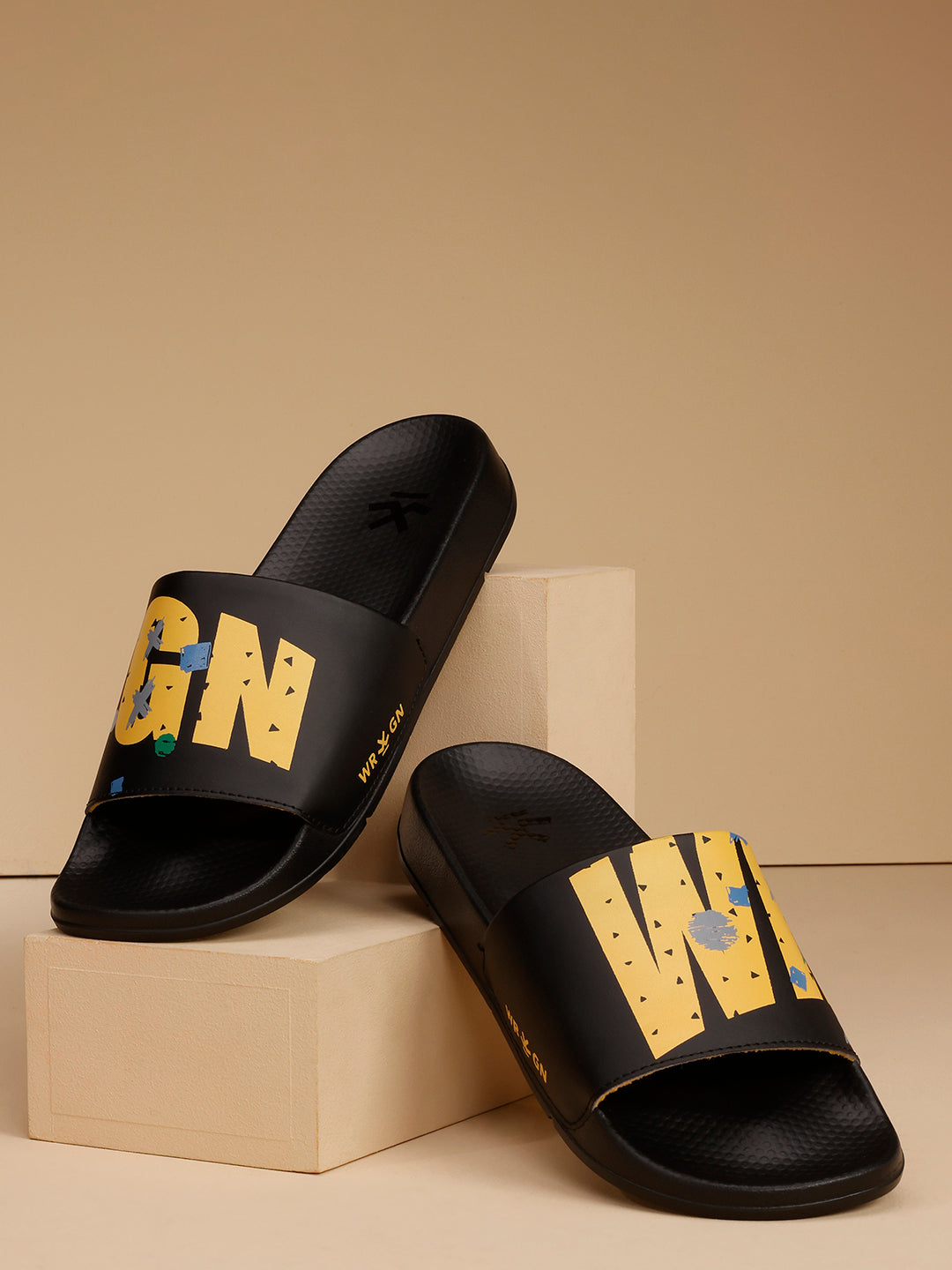 Sliders | BLACK