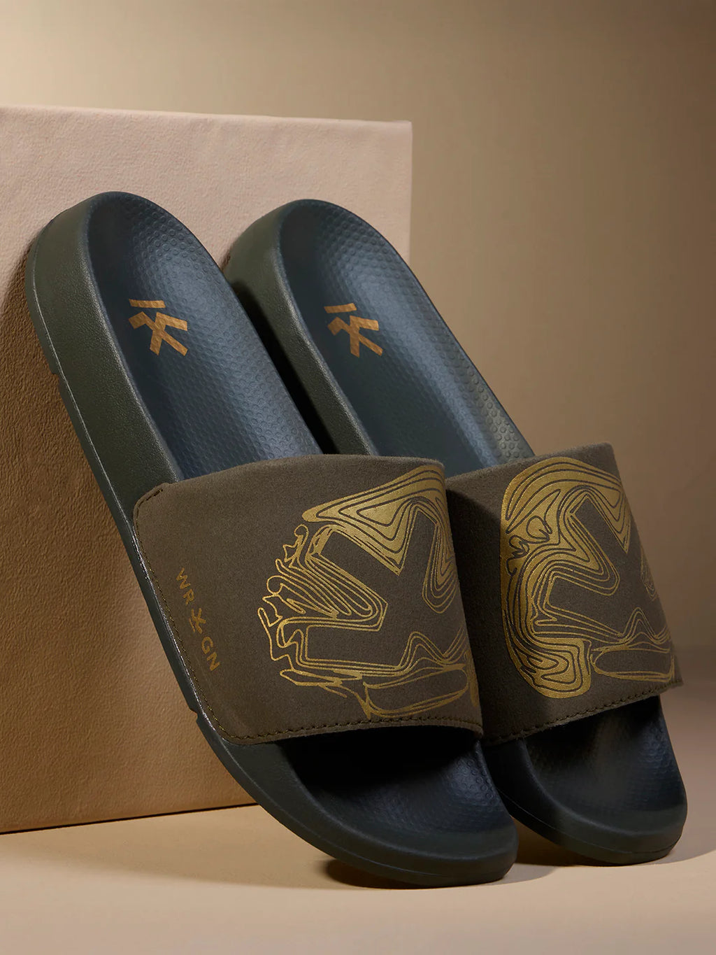 Sliders | Moss