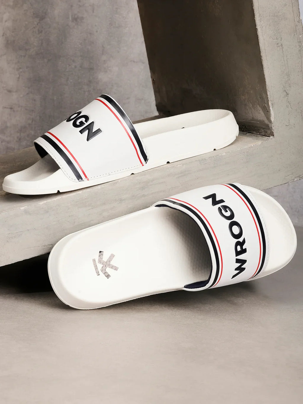 Sliders | WHITE
