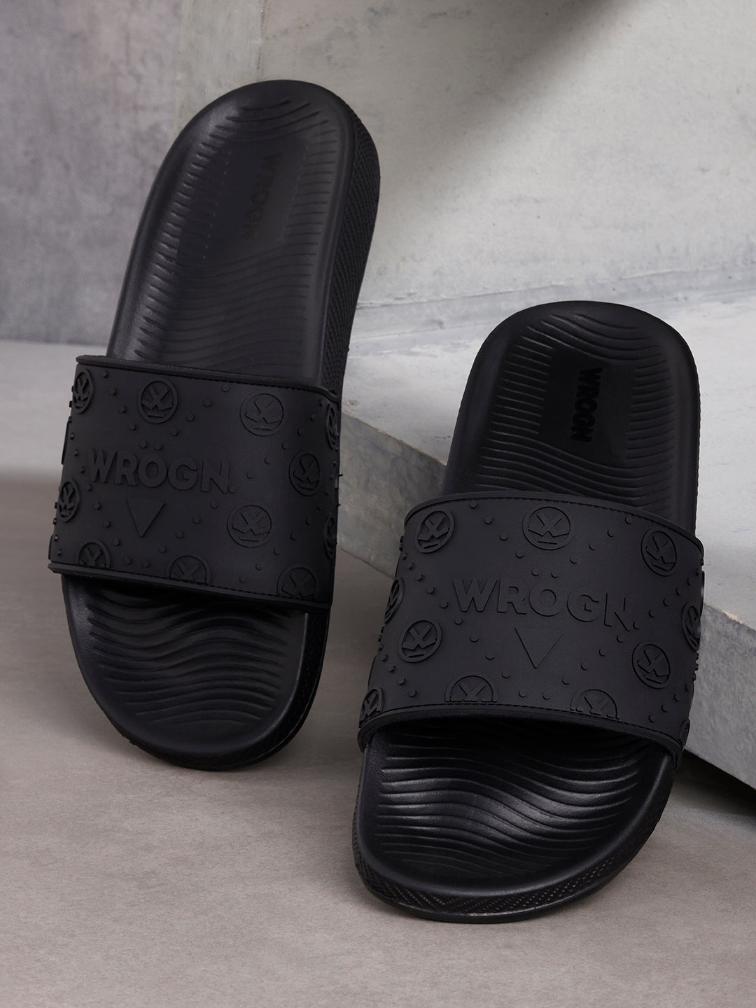 Sliders  |  Darklane