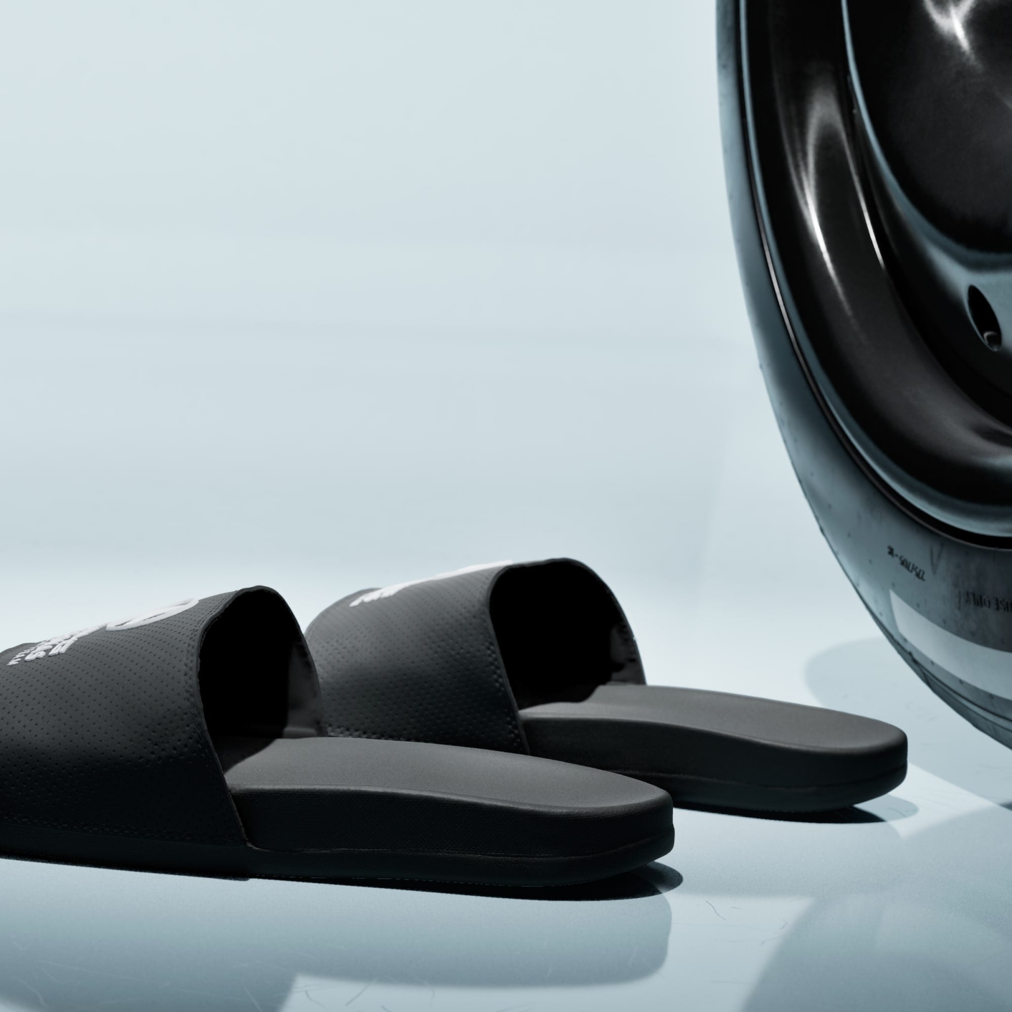 adilette Comfort MER Slides
