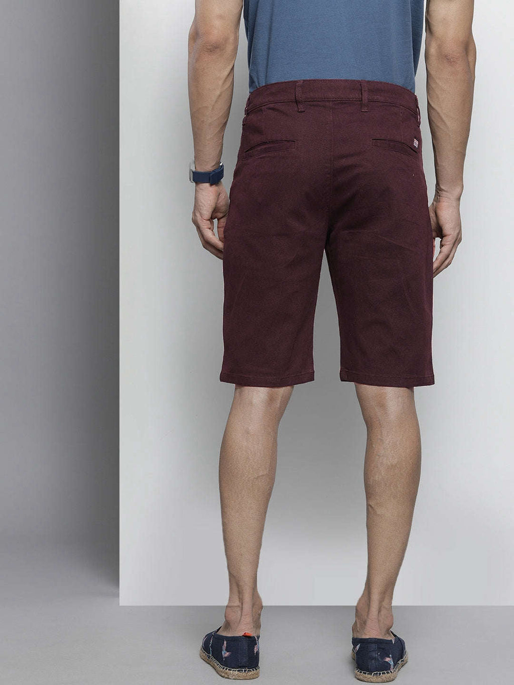 Men's Maroon Slim Fit Solid Casual Shorts