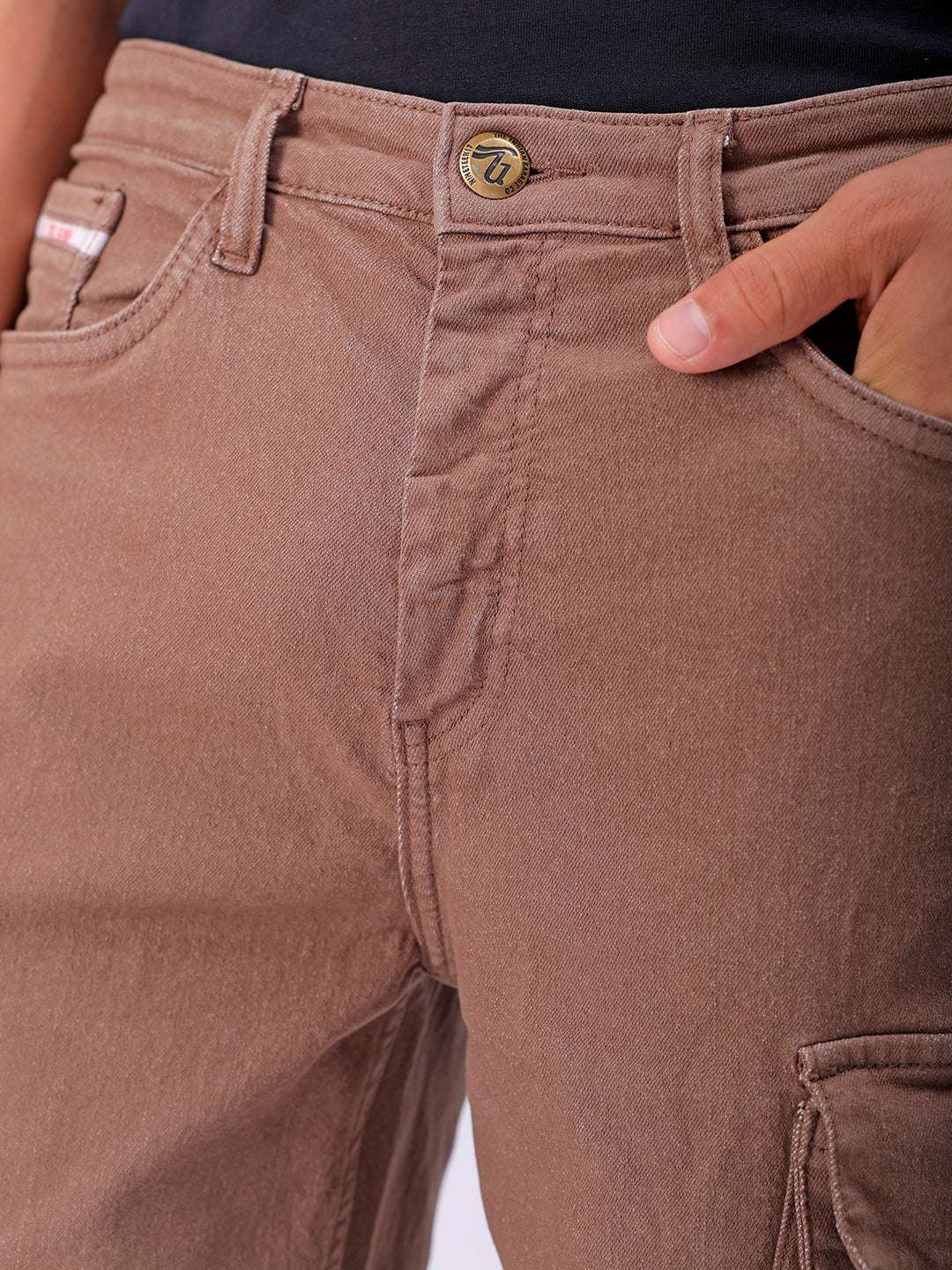 Men's Solid Relaxed Fit Cargo Shorts
