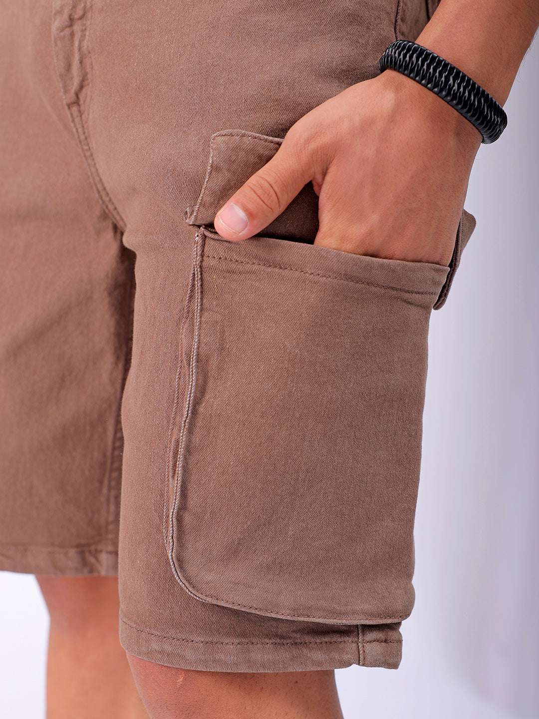 Men's Solid Relaxed Fit Cargo Shorts