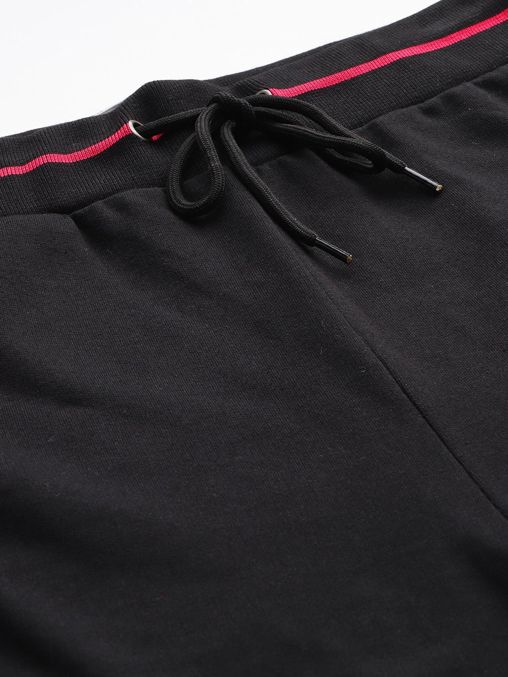 Men's Black Relaxed Fit Character Bugs Bunny Printed Shorts