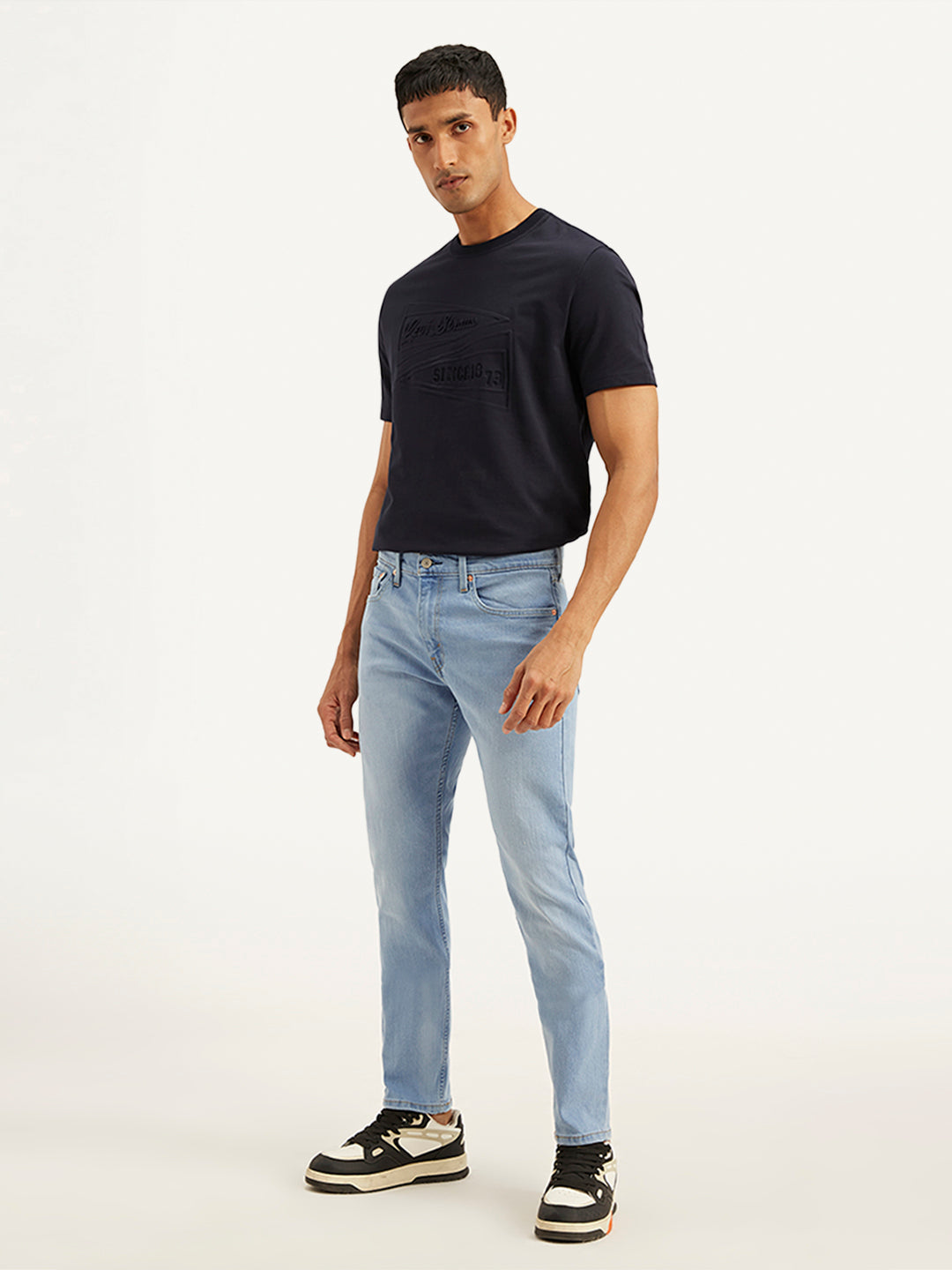 Men's 512 Light Blue Slim Tapered Fit Mid Rise Jeans