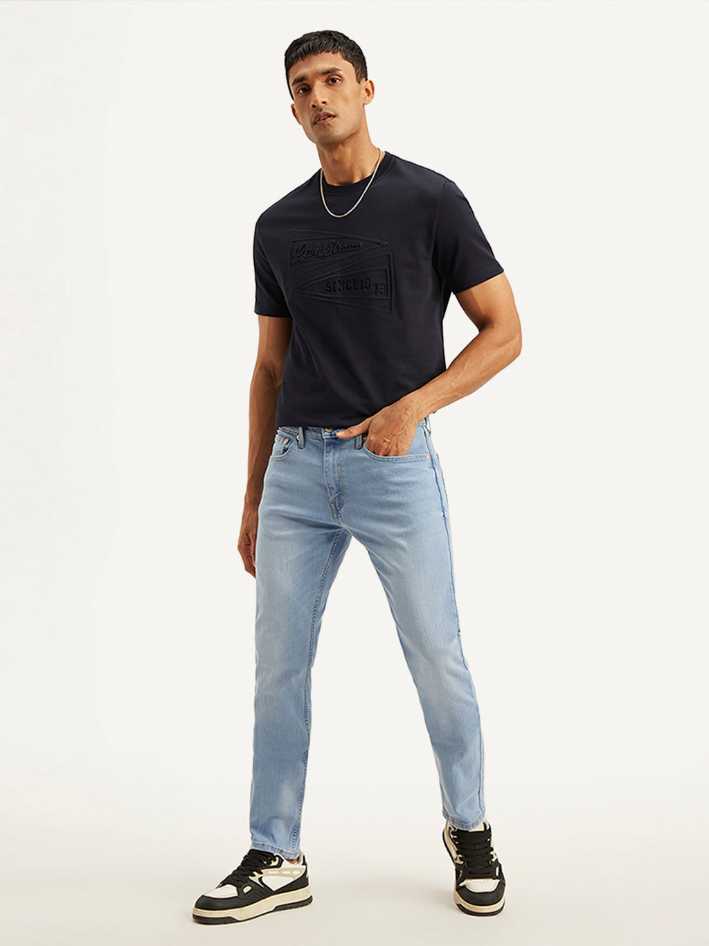 Men's 512 Light Blue Slim Tapered Fit Mid Rise Jeans