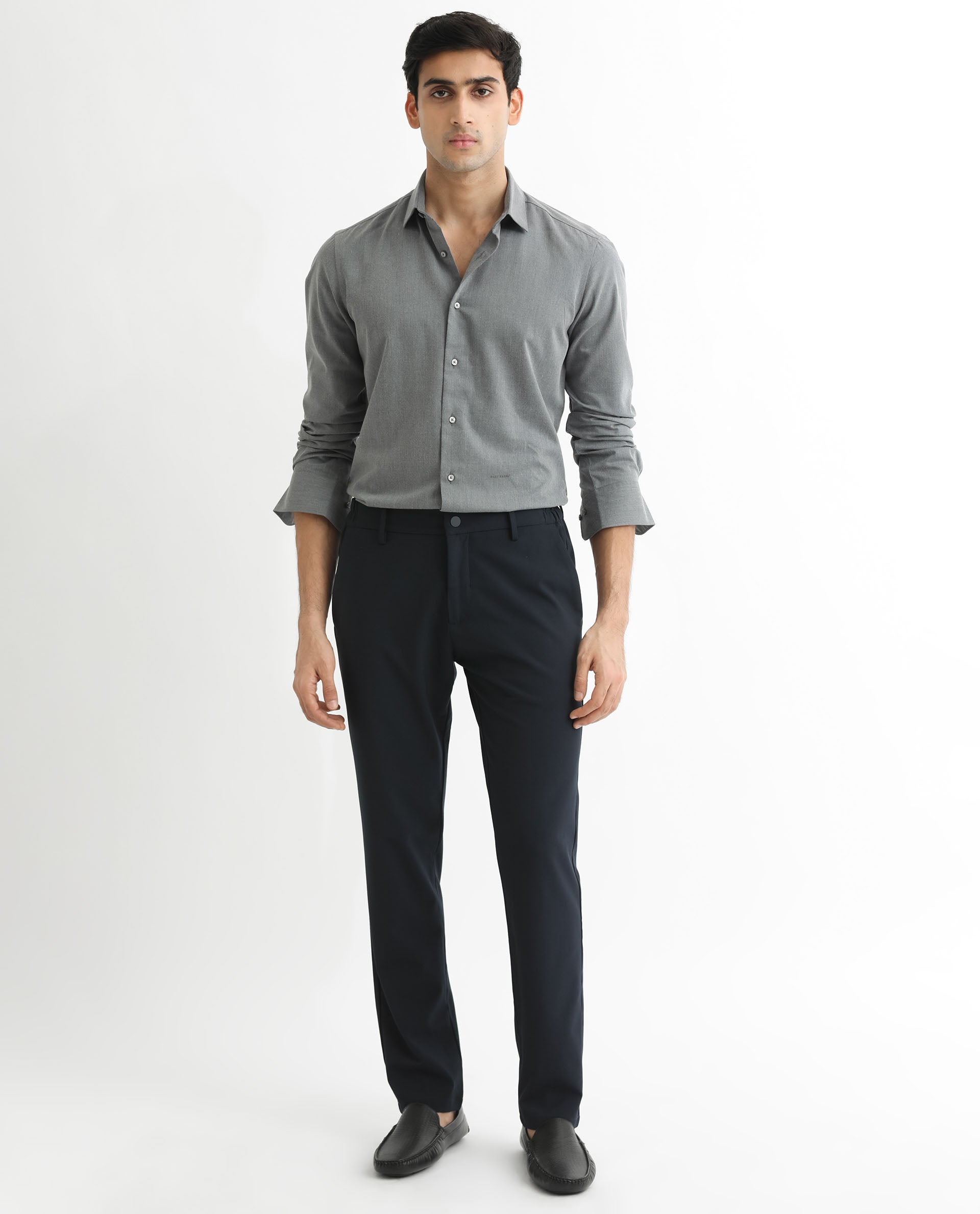Rare Rabbit Men's Gunjan Navy Cotton Plain Regular Fit Full Sleeve Collared Shirt