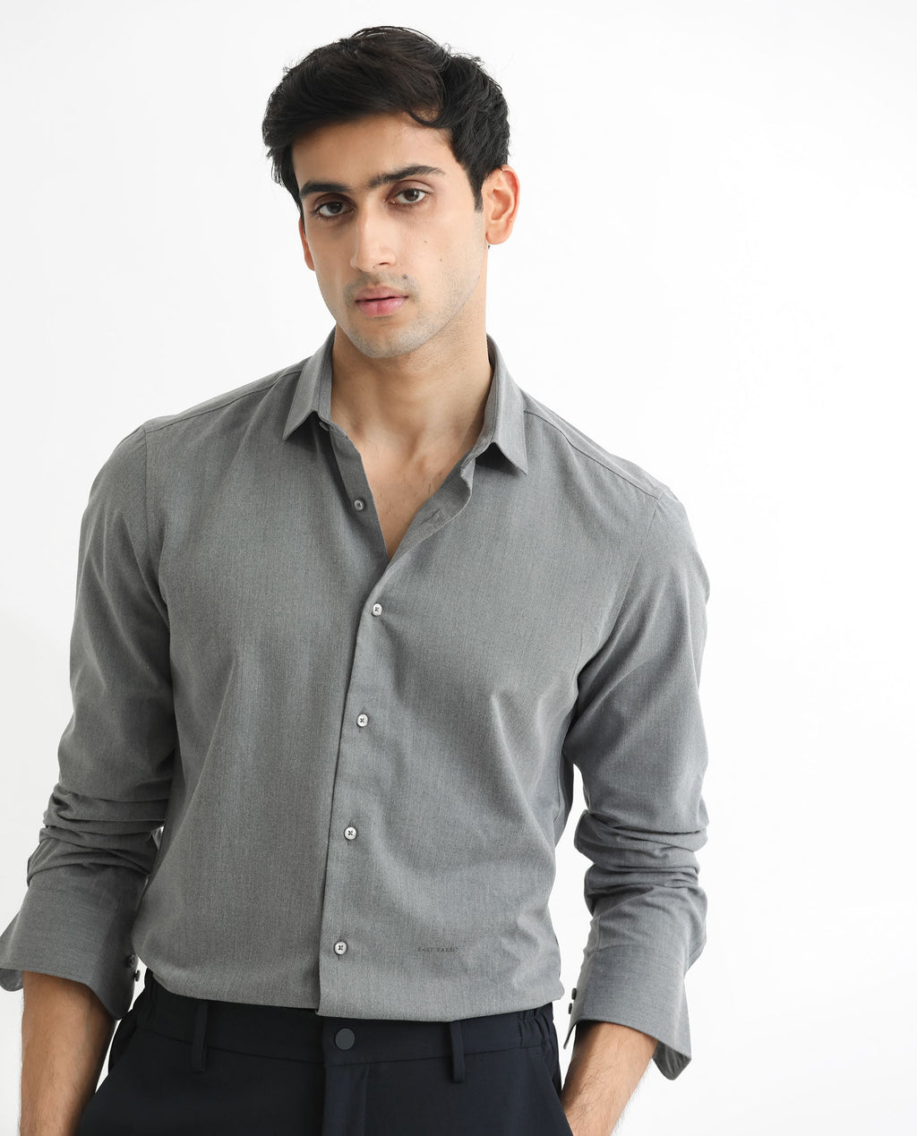 Rare Rabbit Men's Gunjan Navy Cotton Plain Regular Fit Full Sleeve Collared Shirt