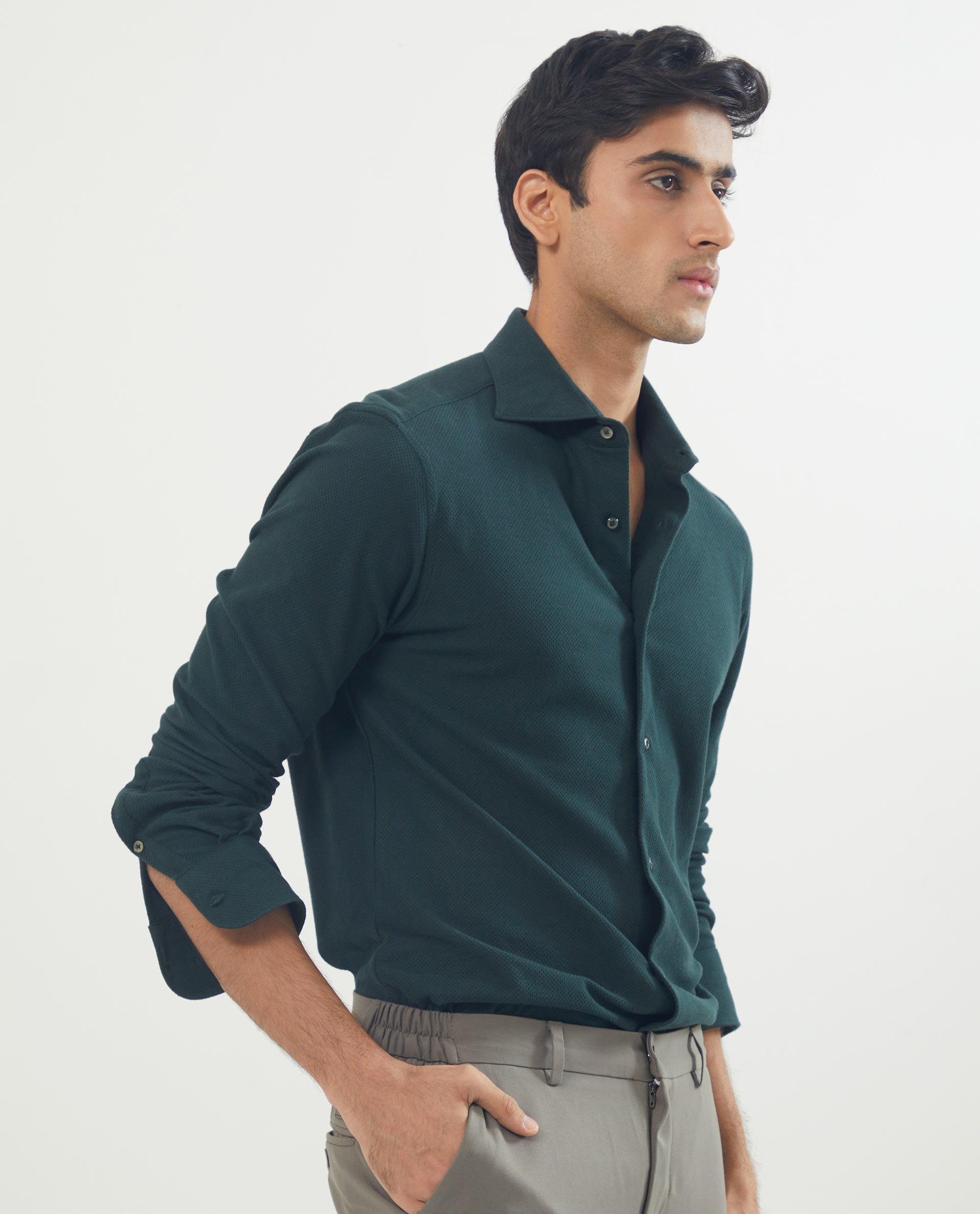 Rare Rabbit Men's Venziya Dark Green Cotton Plain Regular Fit Full Sleeve Collared Shirt